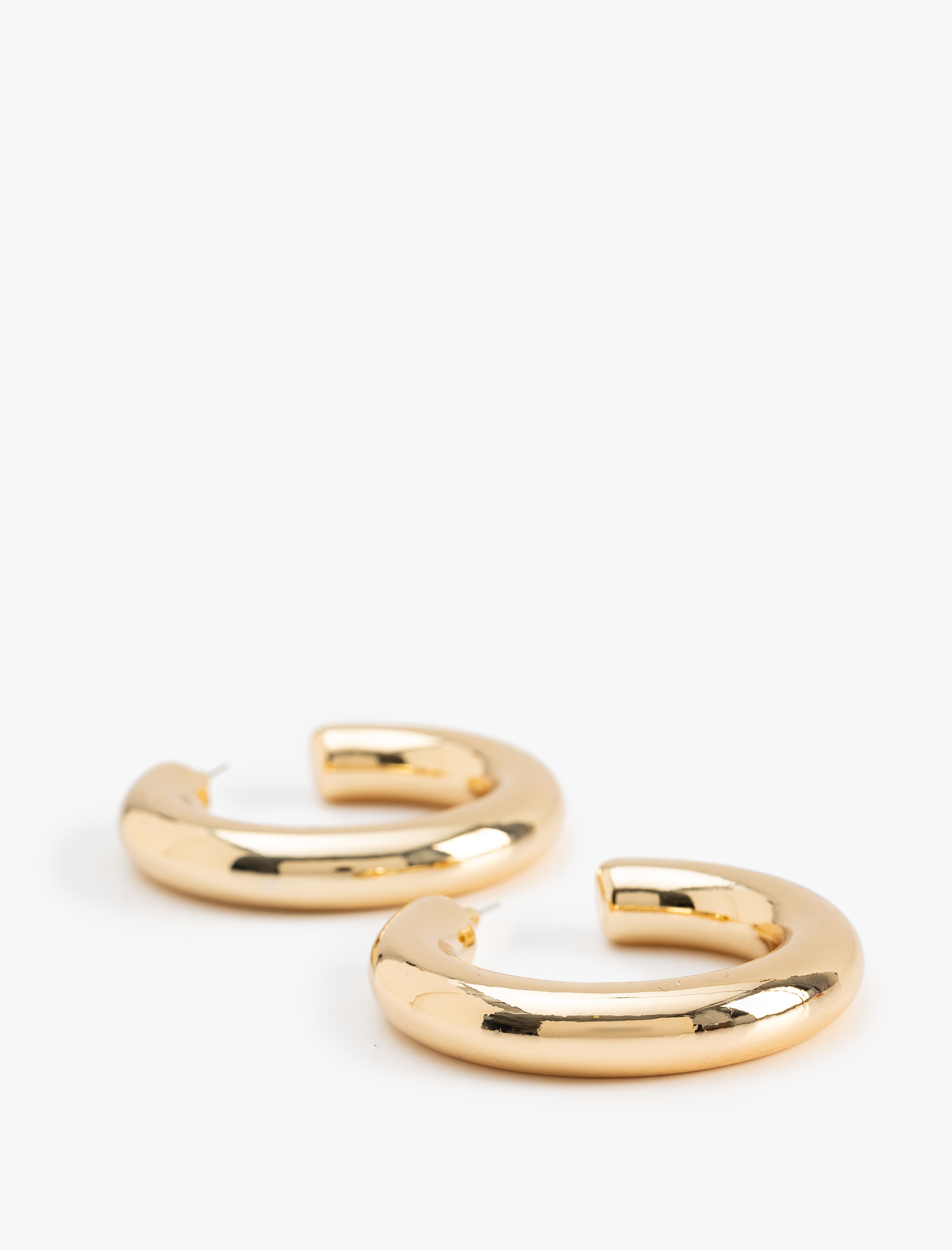  Kadın Kalın Halka Küpe