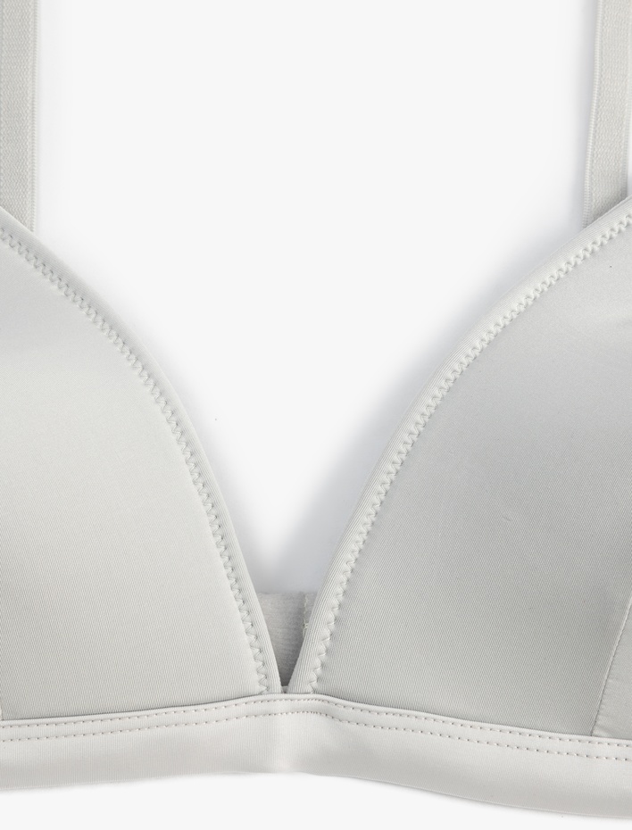  Parlak Dolgusuz Bralet Sütyen