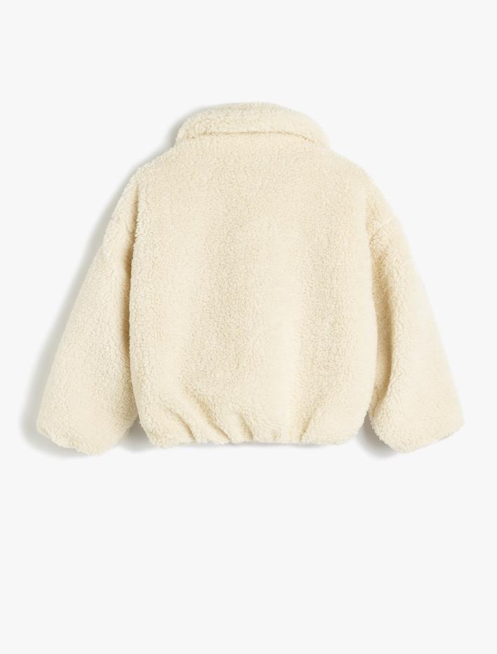 Kız Çocuk Yumuşak Dokulu Düğmeli Peluş Mont