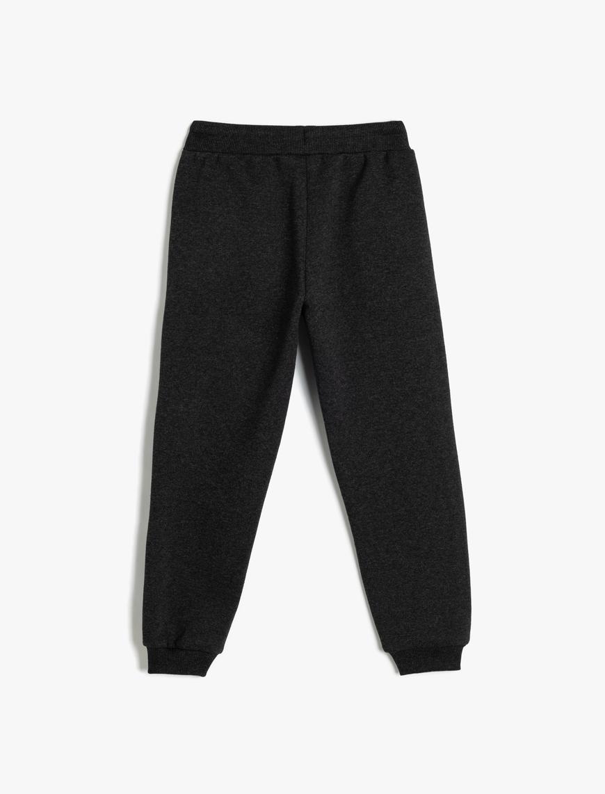  Erkek Çocuk Beli Bağcıklı Regular Fit Jogger Eşofman Altı