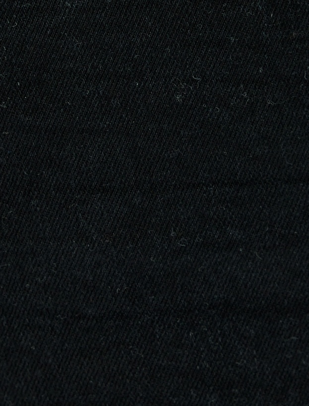 Slim Fit Cep Detaylı Bermuda Kot Şort_5