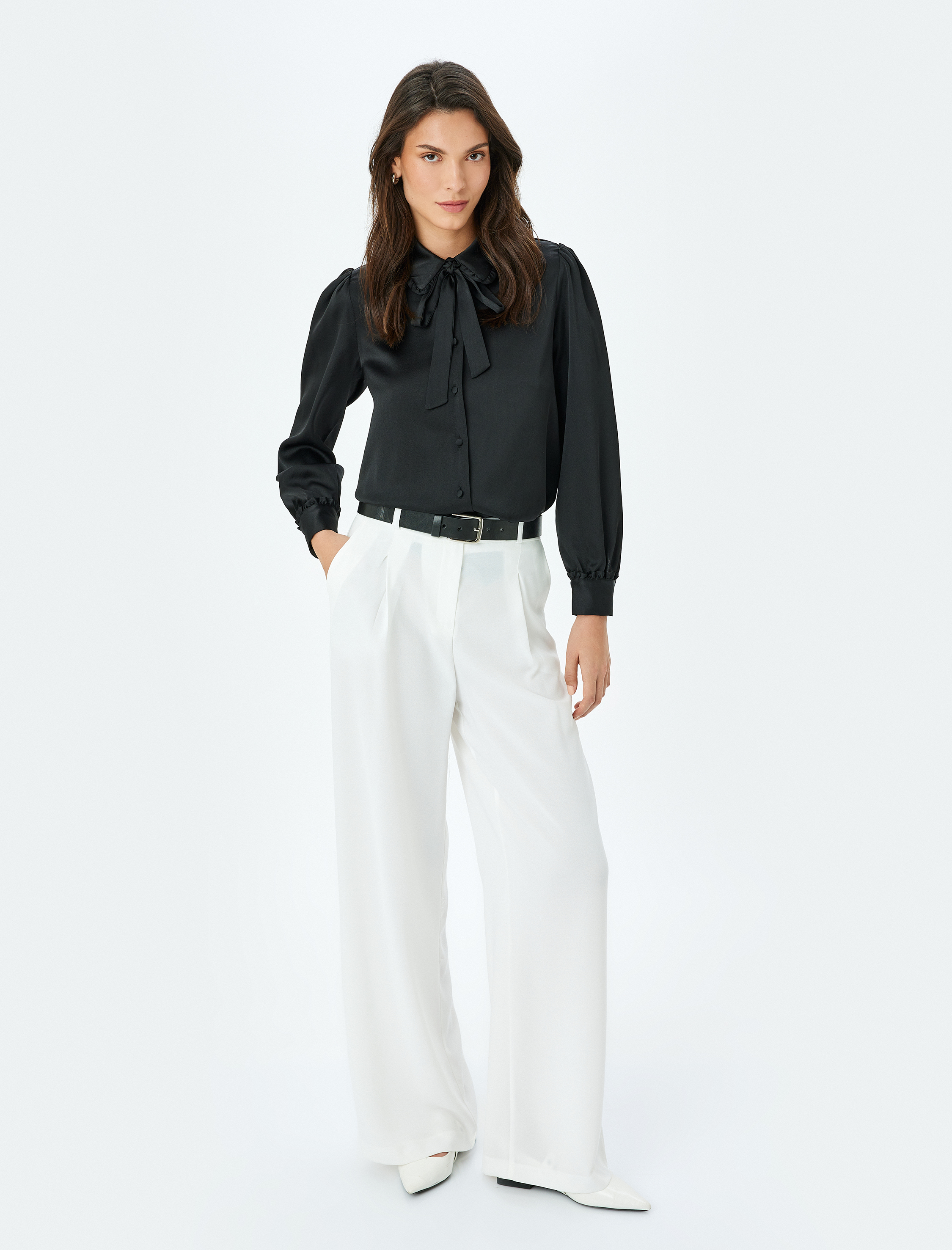   Uzun Kollu Bağlama Detaylı Fırfırlı Saten Gömlek