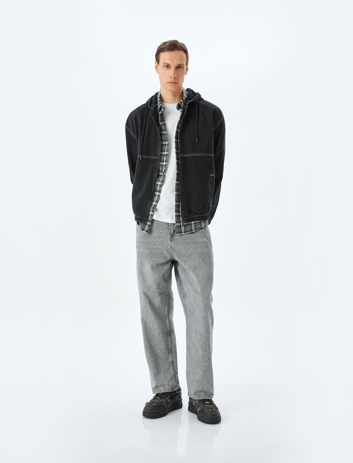  Pamuklu Cepli Dikiş Detaylı Fermuarlı Kapşonlu Kot Ceket