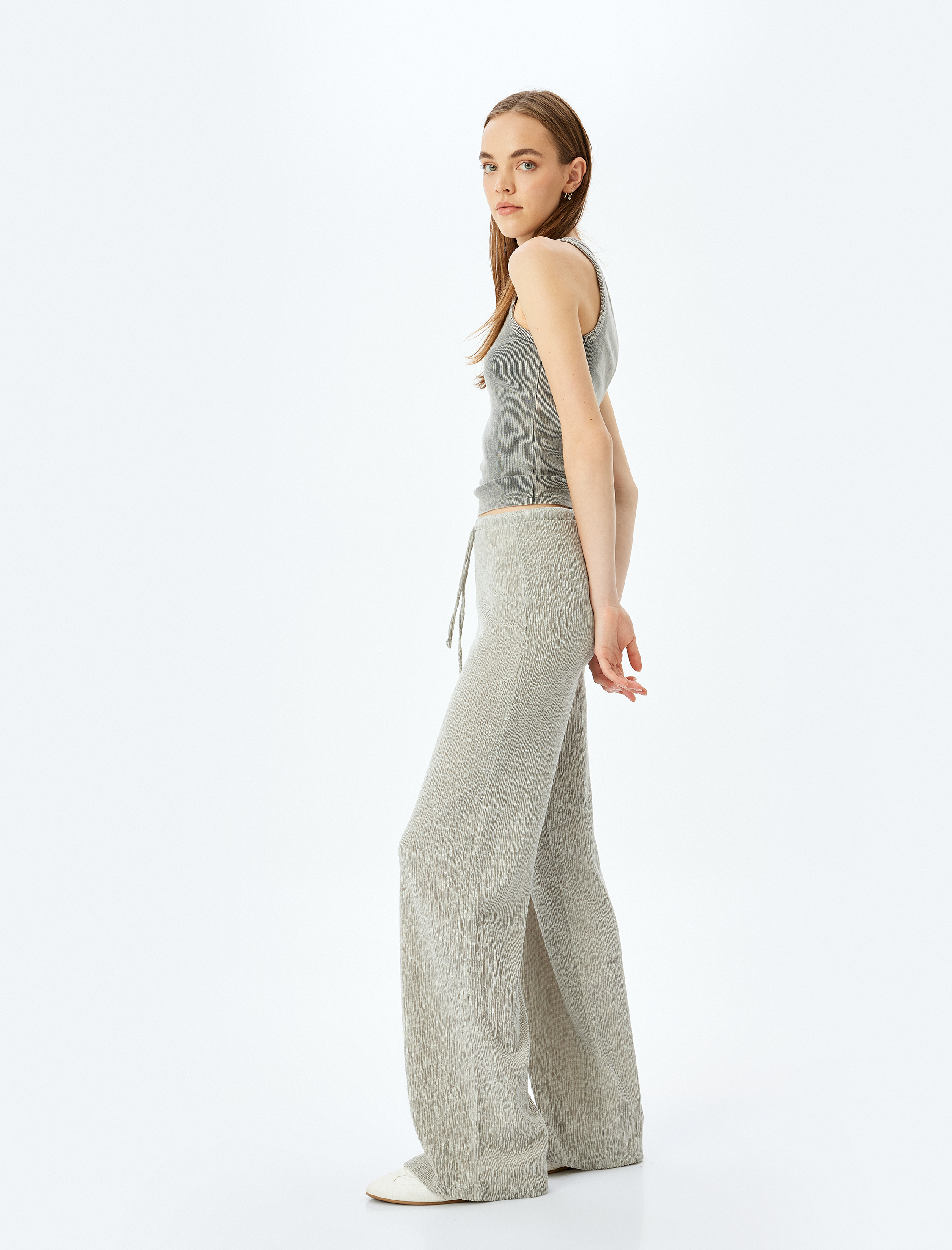   Beli Bağcıklı Rahat Kalıp Geniş Paça Pantolon Bürümcük