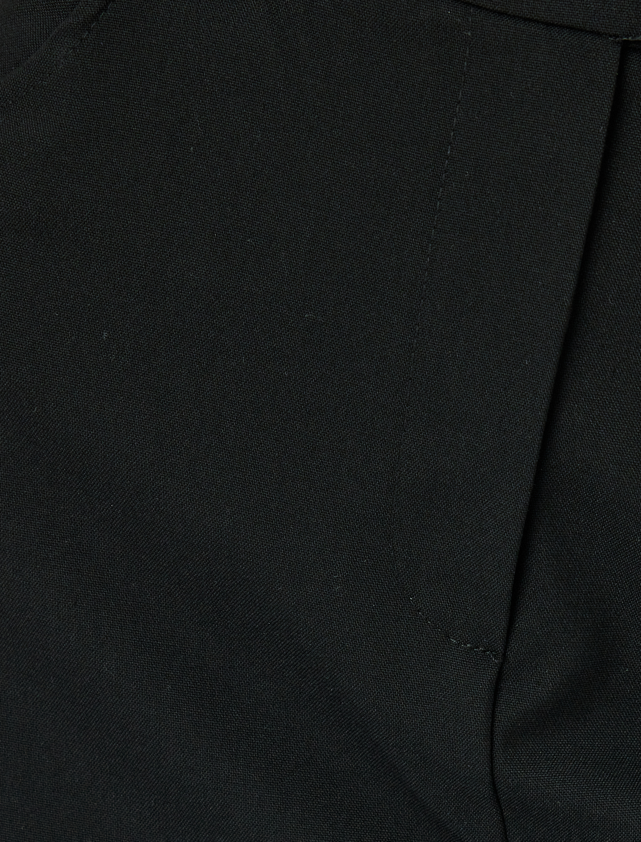 Önden Yırtmaç Detaylı Midi Boy Kalem Etek