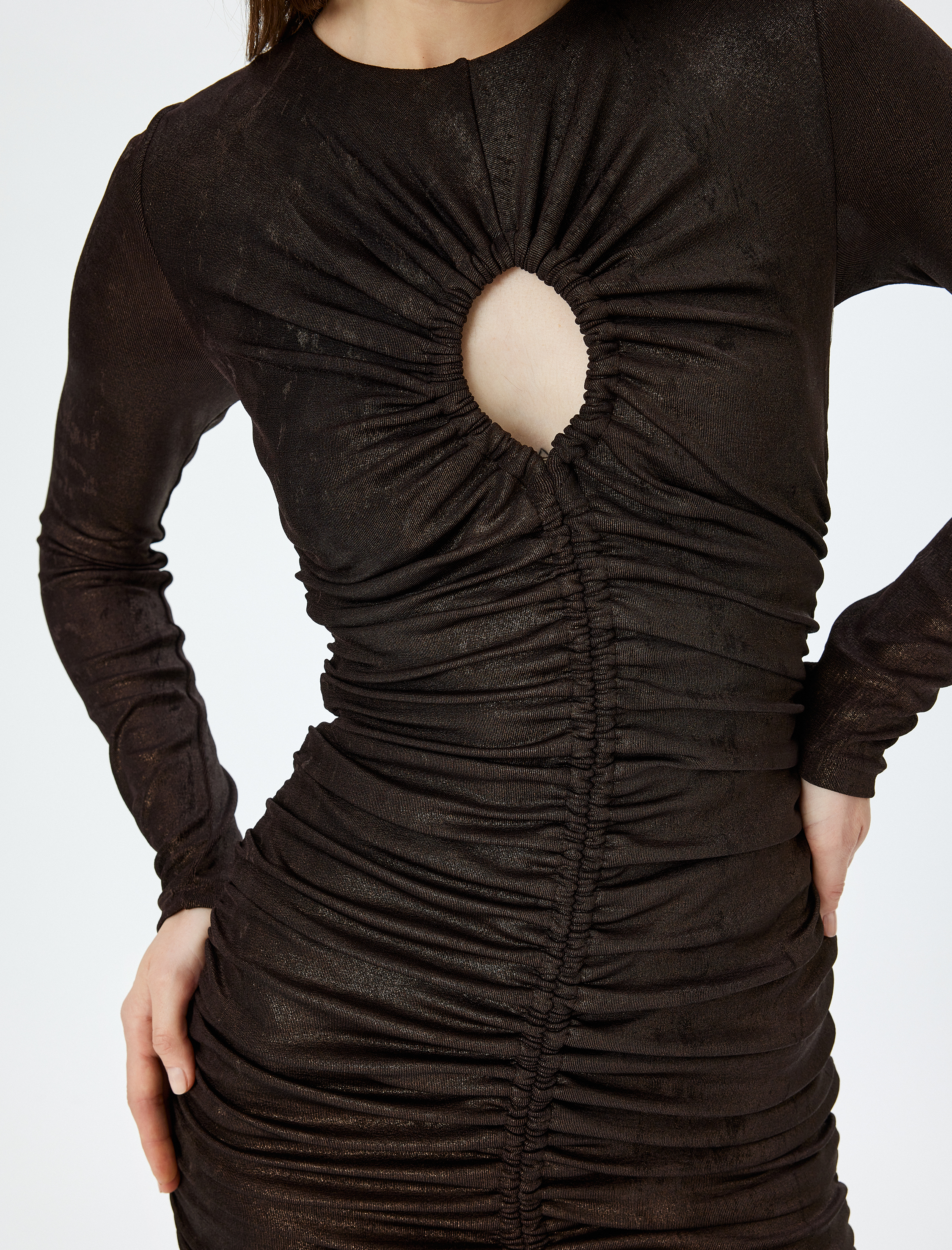 Pencere Detaylı Bisiklet Yaka Simli Bodycon Elbise