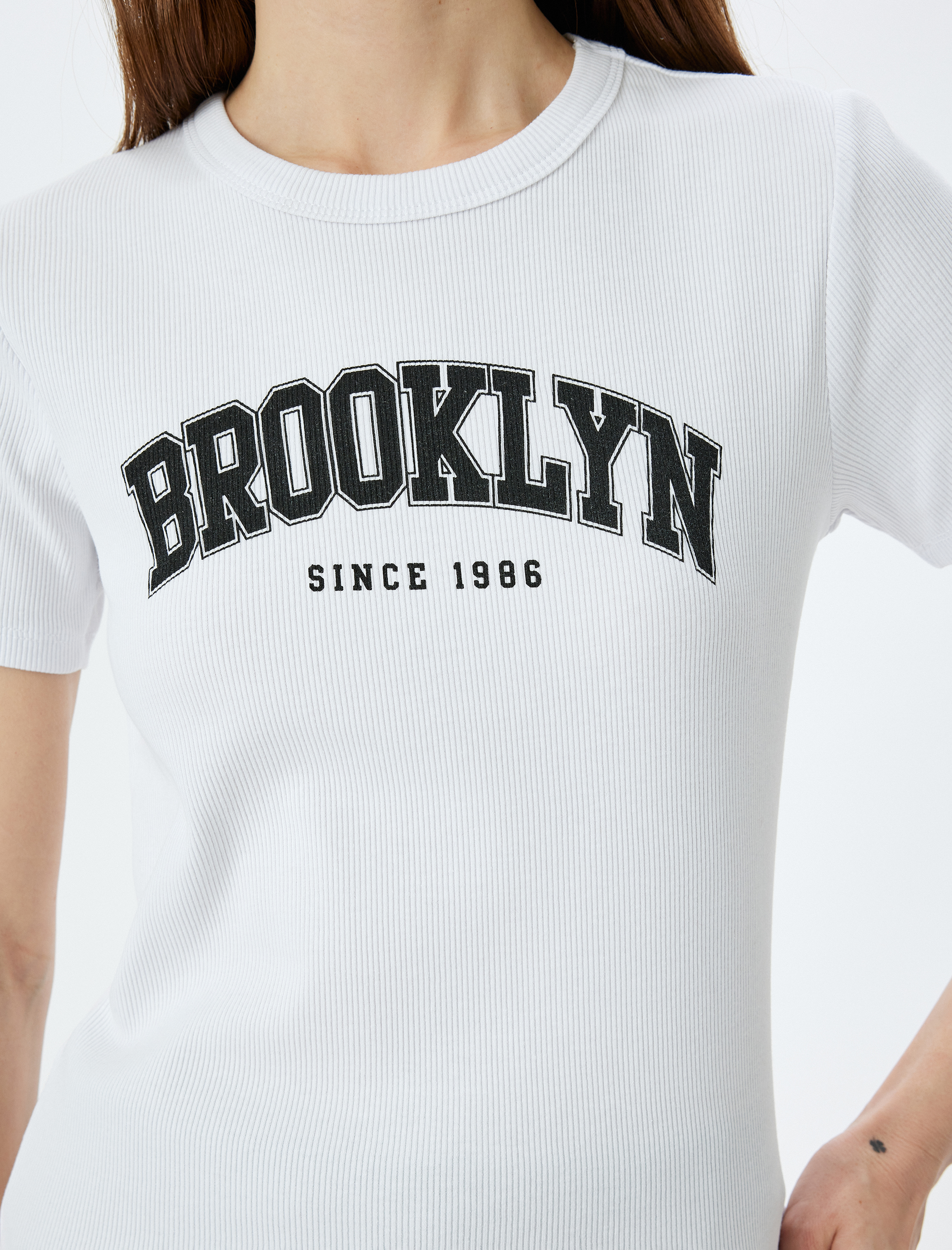   Pamuklu Slim Fit Kısa Kollu Bisiklet Yaka Baskılı Tişört