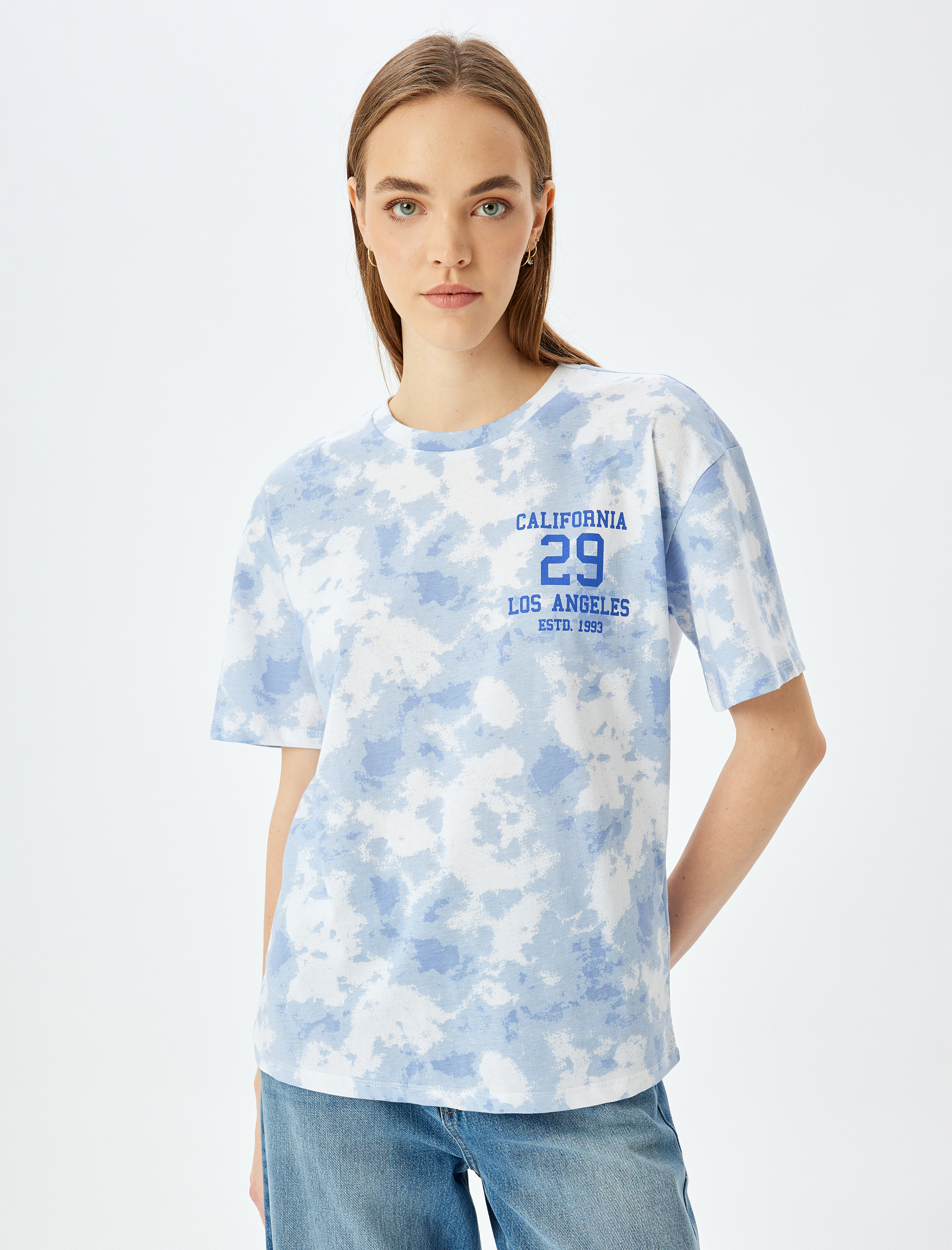   Bisiklet Yaka Kısa Kollu Kolej Baskılı Tişört