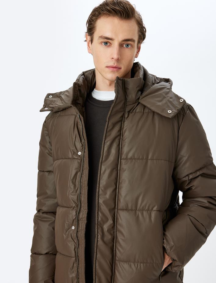  Slim Fit Kapşonlu Suni Deri Şişme Mont