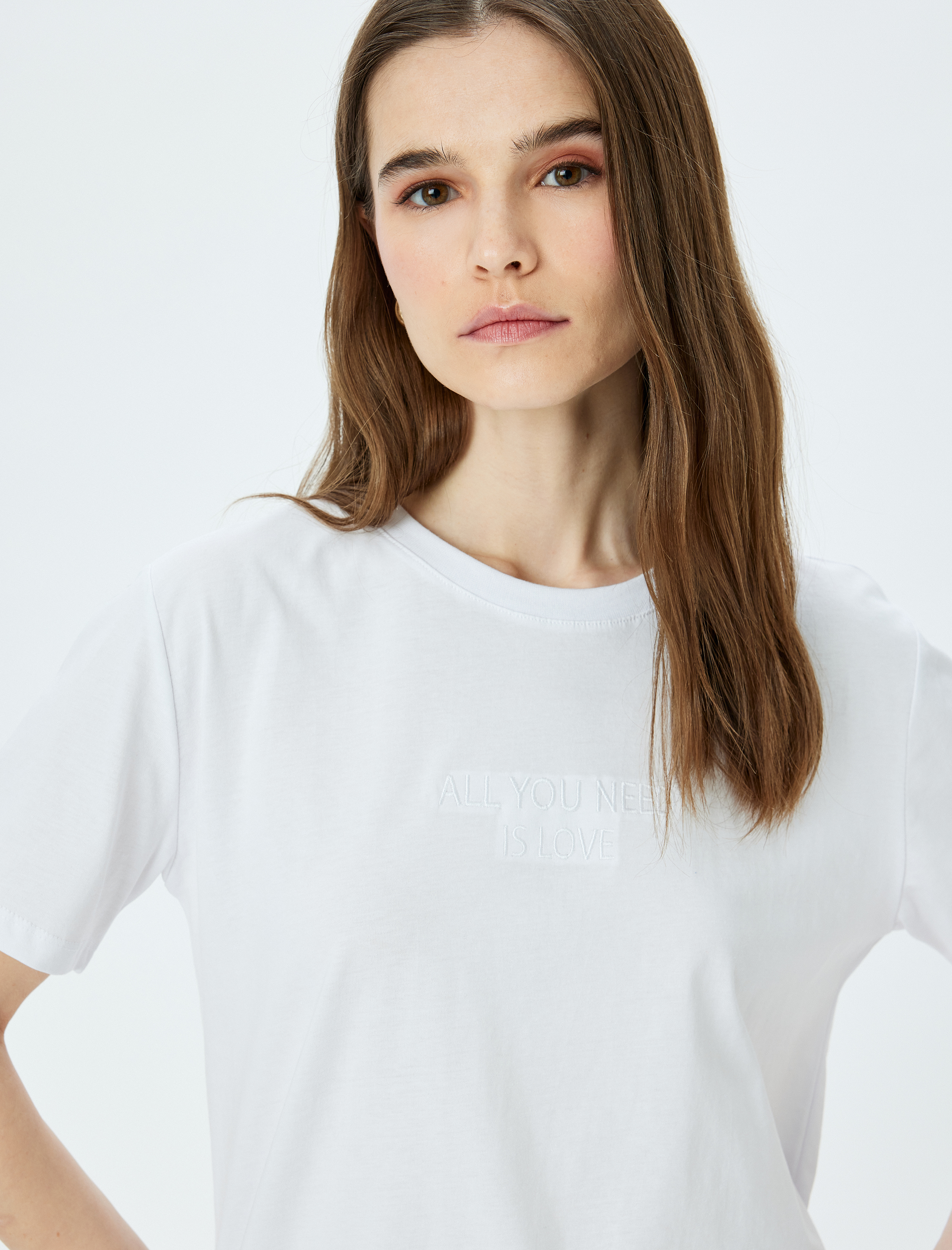   Pamuklu Bisiklet Yaka Kısa Kollu Basic Tişört