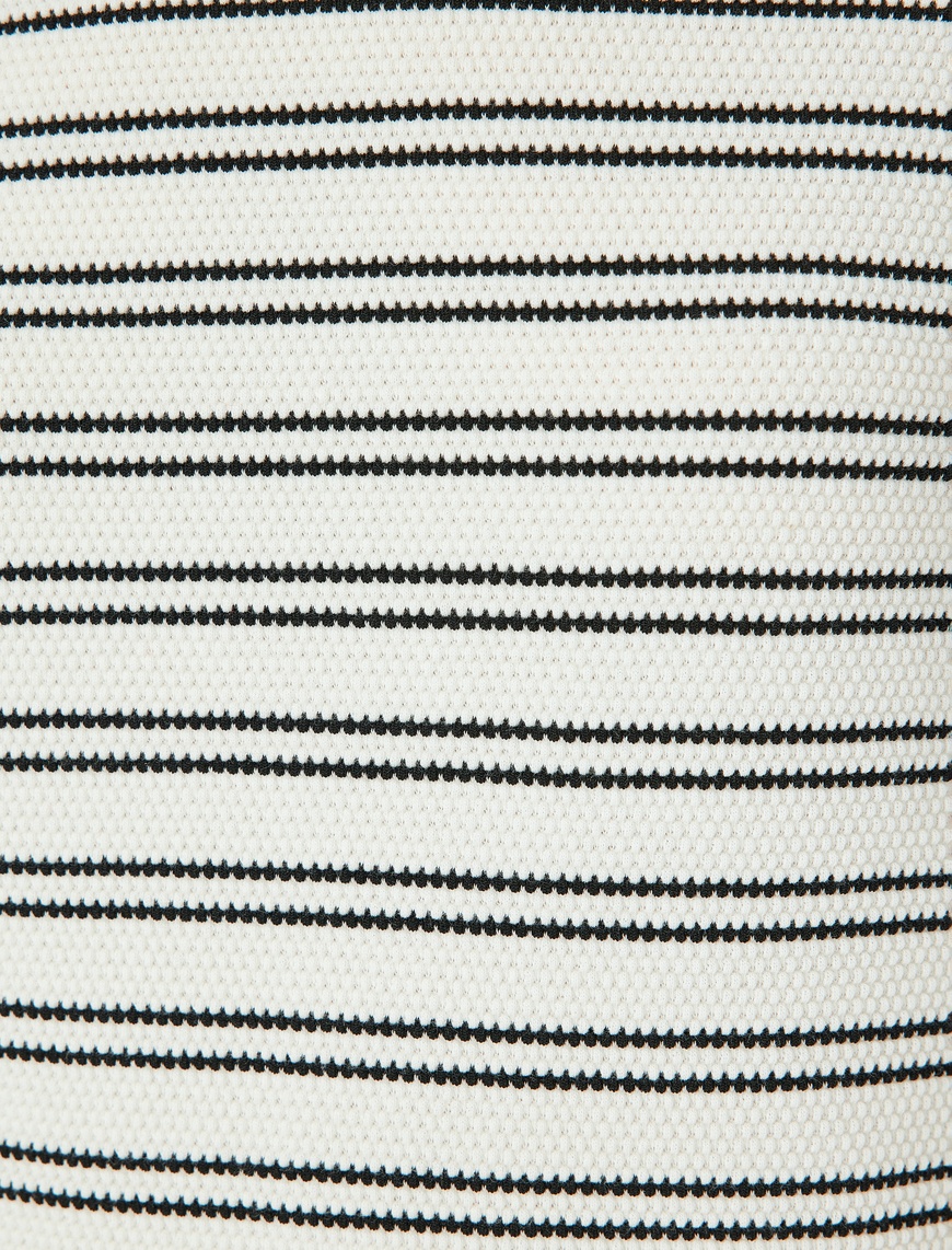   Slim Fit Bisiklet Yaka Kısa Kollu Çizgili Tişört