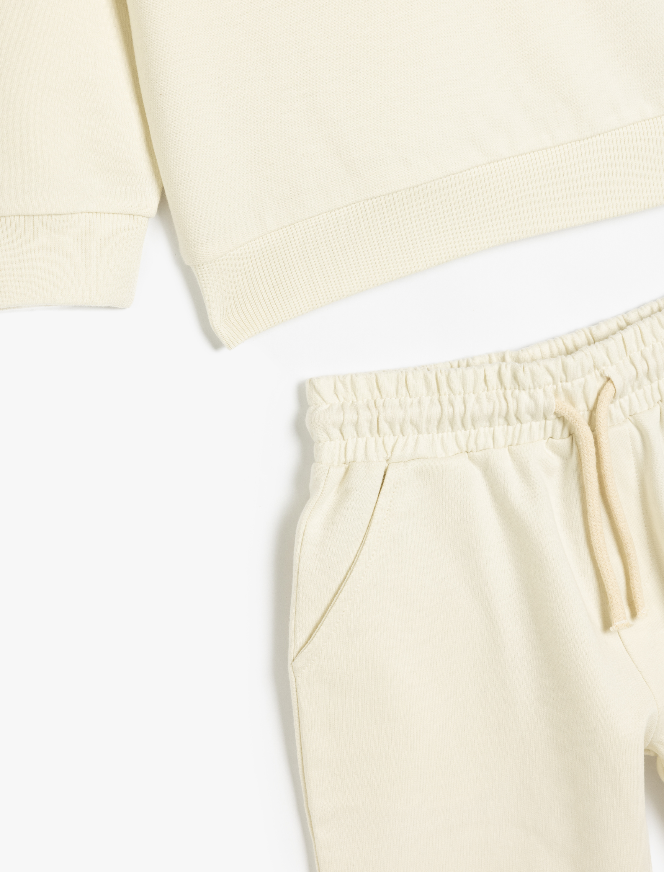  Erkek Çocuk 2'li Pamuklu Uzun Kollu Sweatshirt ve Şort Takımı