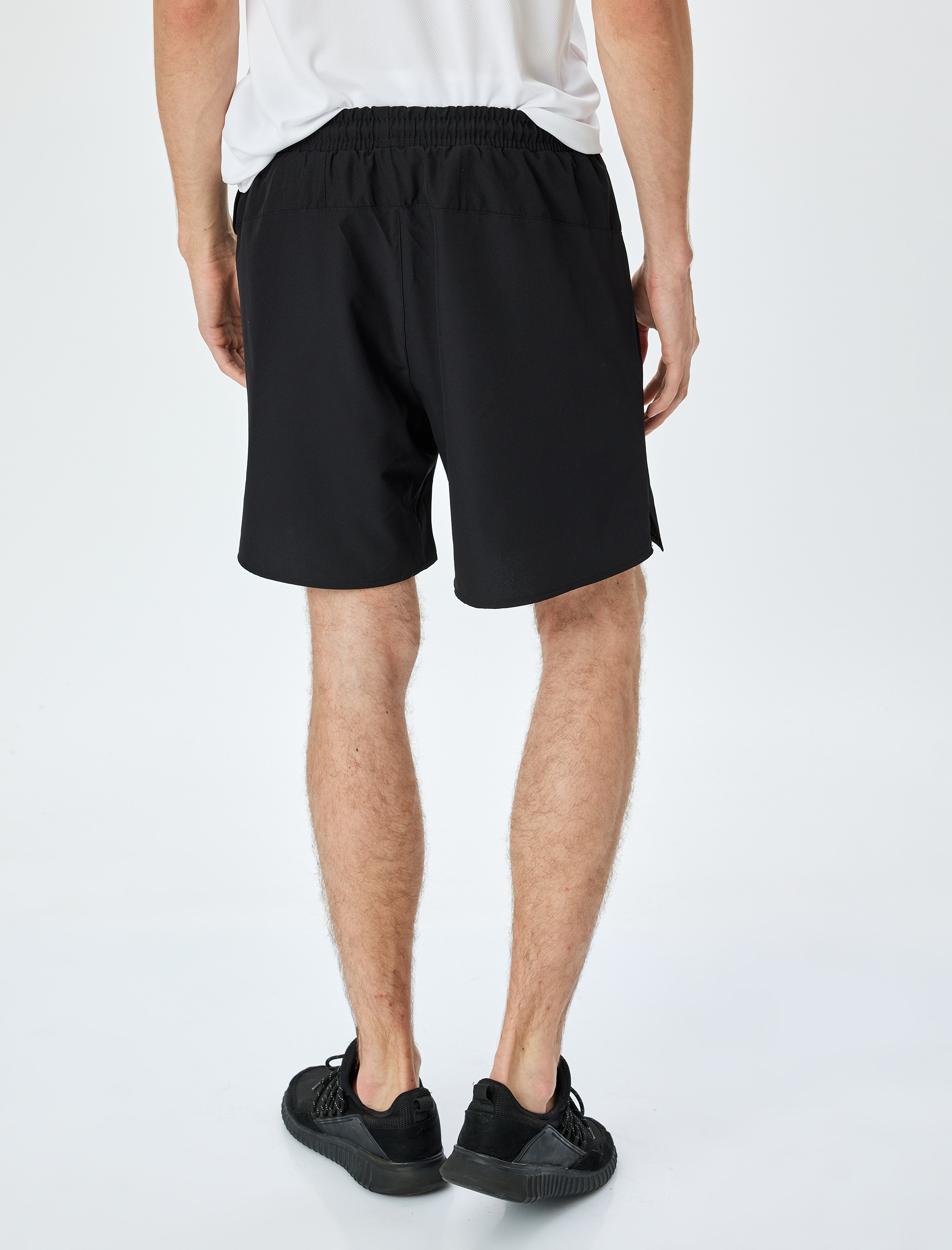   Cepli Beli Bağcıklı Spor Şort