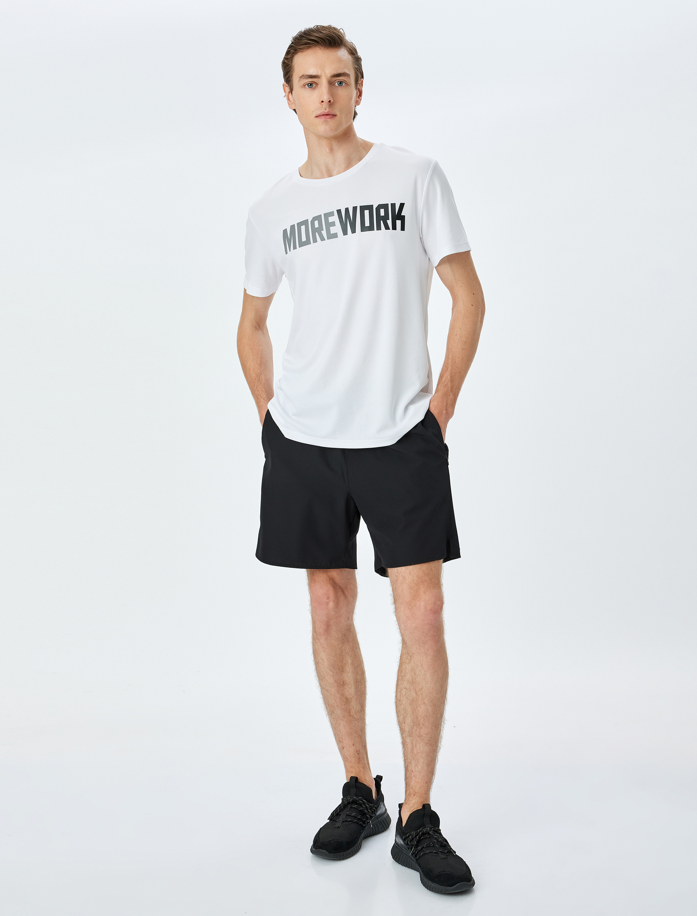   Cepli Beli Bağcıklı Spor Şort