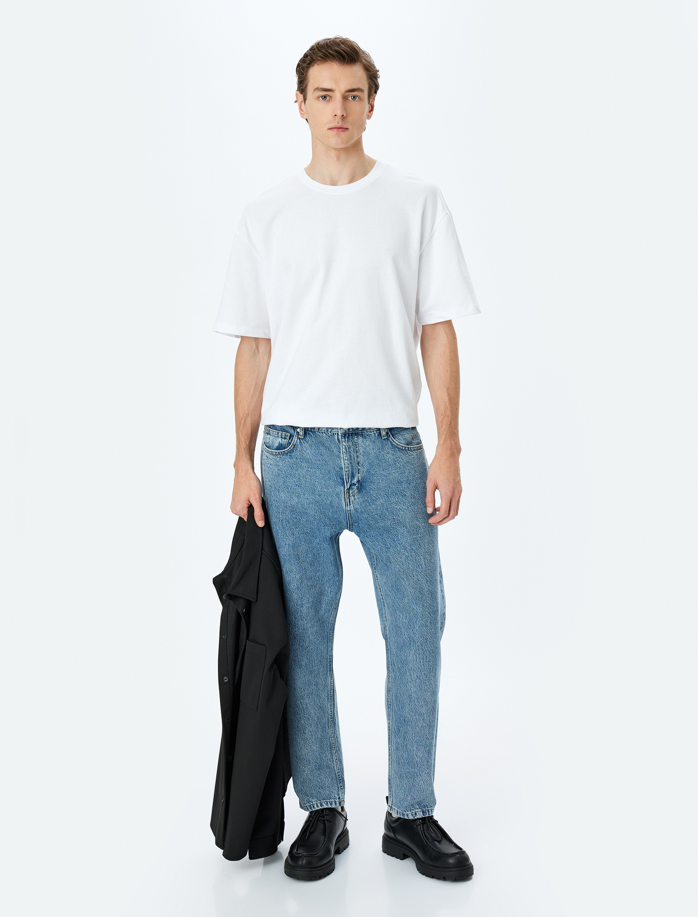 Koton Erkek Normal Bel Düğmeli Straight Fit Kot Pantolon - Korban Jean -1