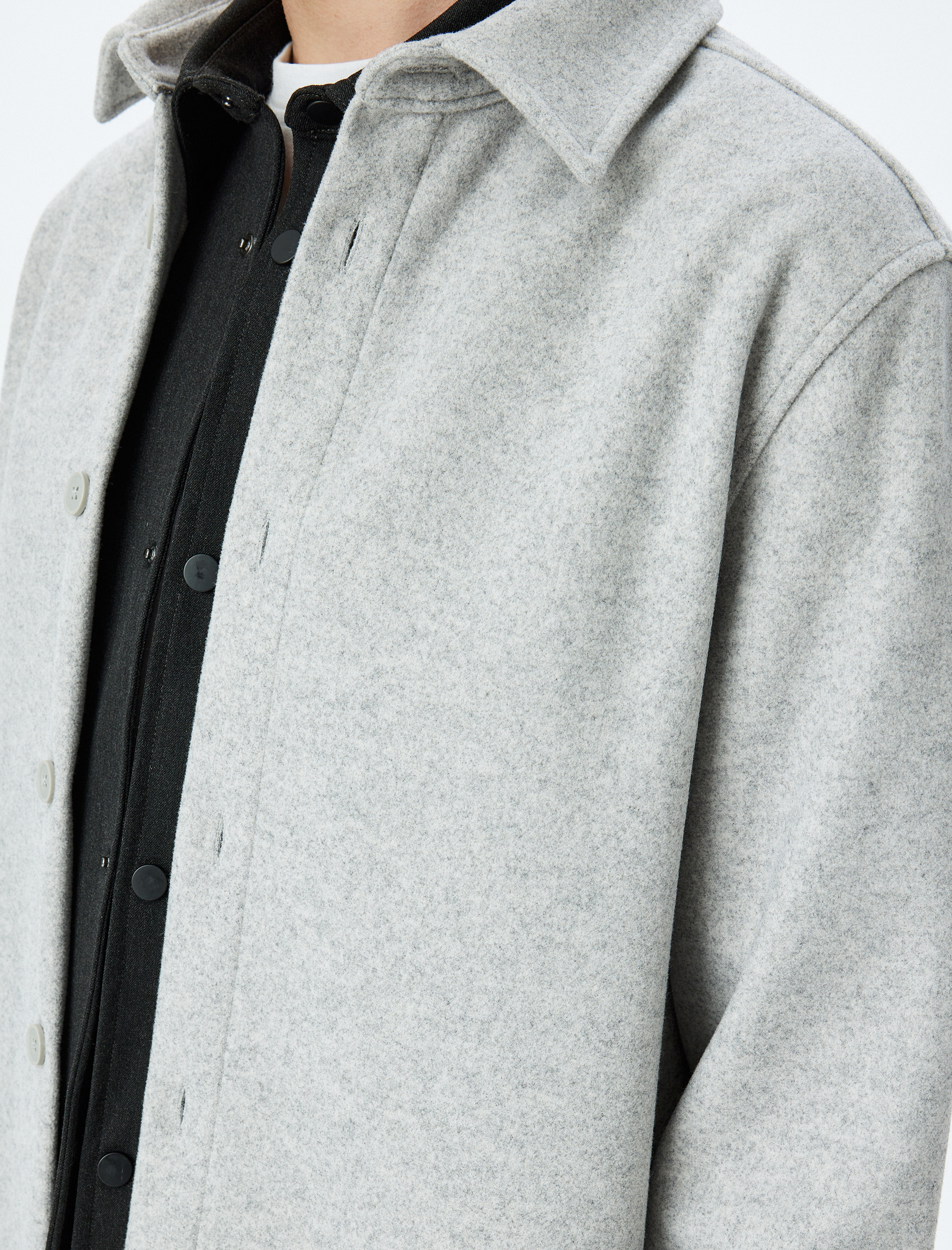   Regular Fit Düğmeli Viskon Karışımlı Uzun Kollu Kaşe Gömlek Ceket