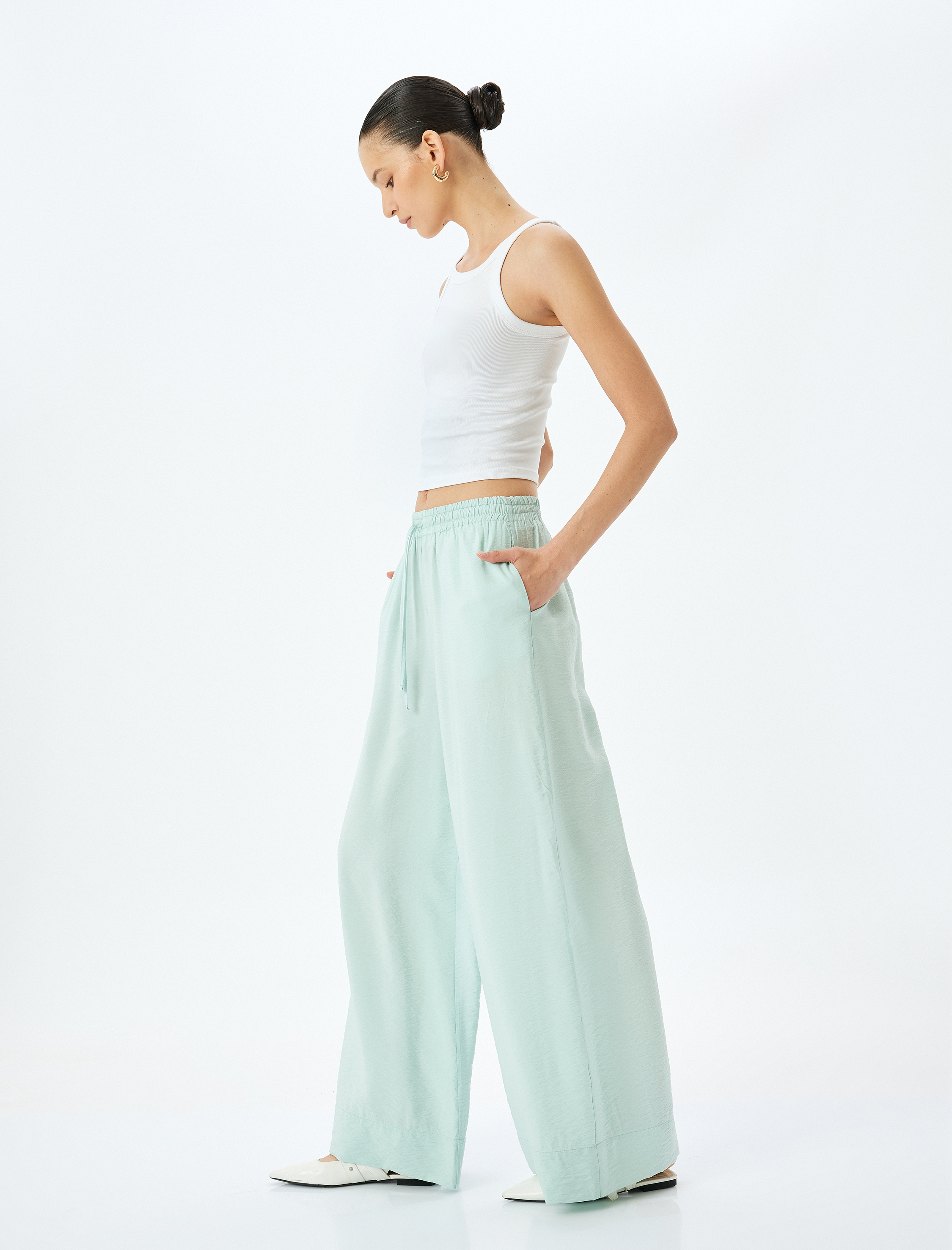   Beli Bağlamalı Cepli Yüksek Bel Geniş Paça Viskon Pantolon