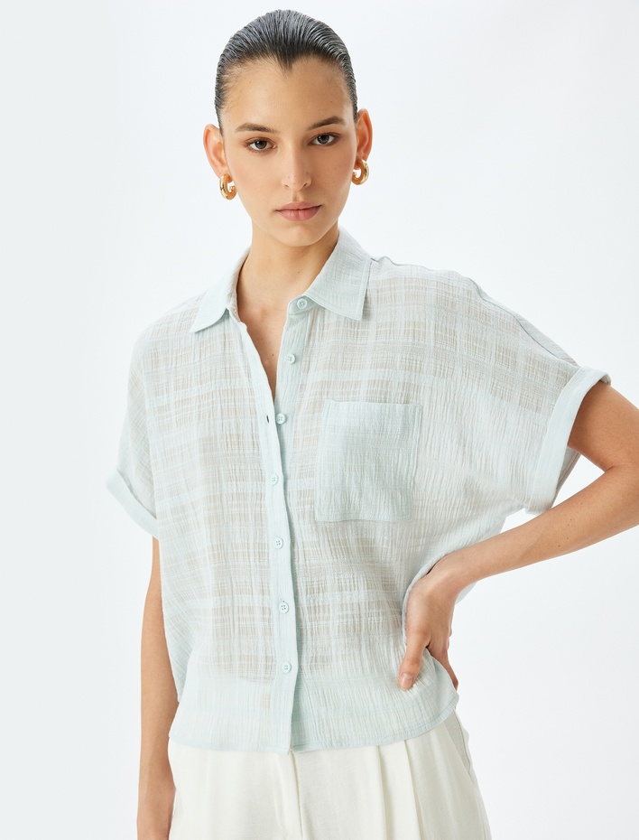  Rahat Kesim Pamuklu Yarı Transparan Kısa Kollu Gömlek