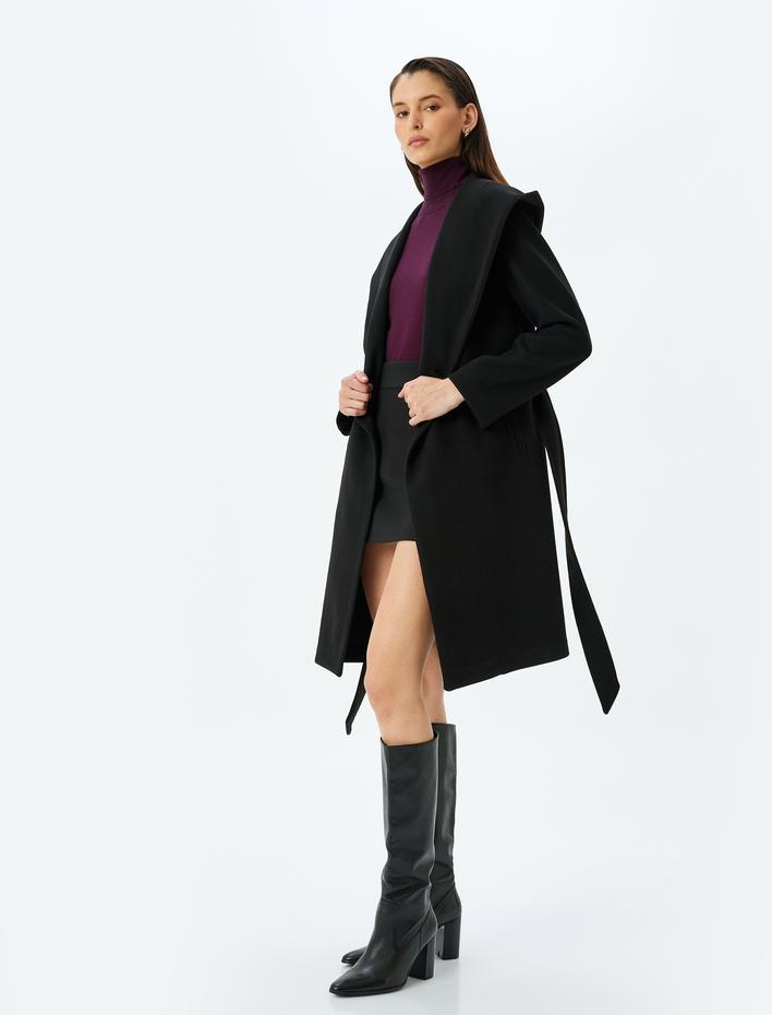  Kuşaklı Kruvaze Kapüşonlu Uzun Kaşe Kaban