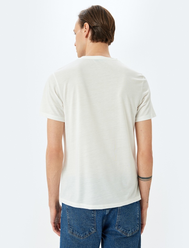Bisiklet Yaka Kısa Kollu Viskon Karışımlı Basic Slim Fit Tişört_3
