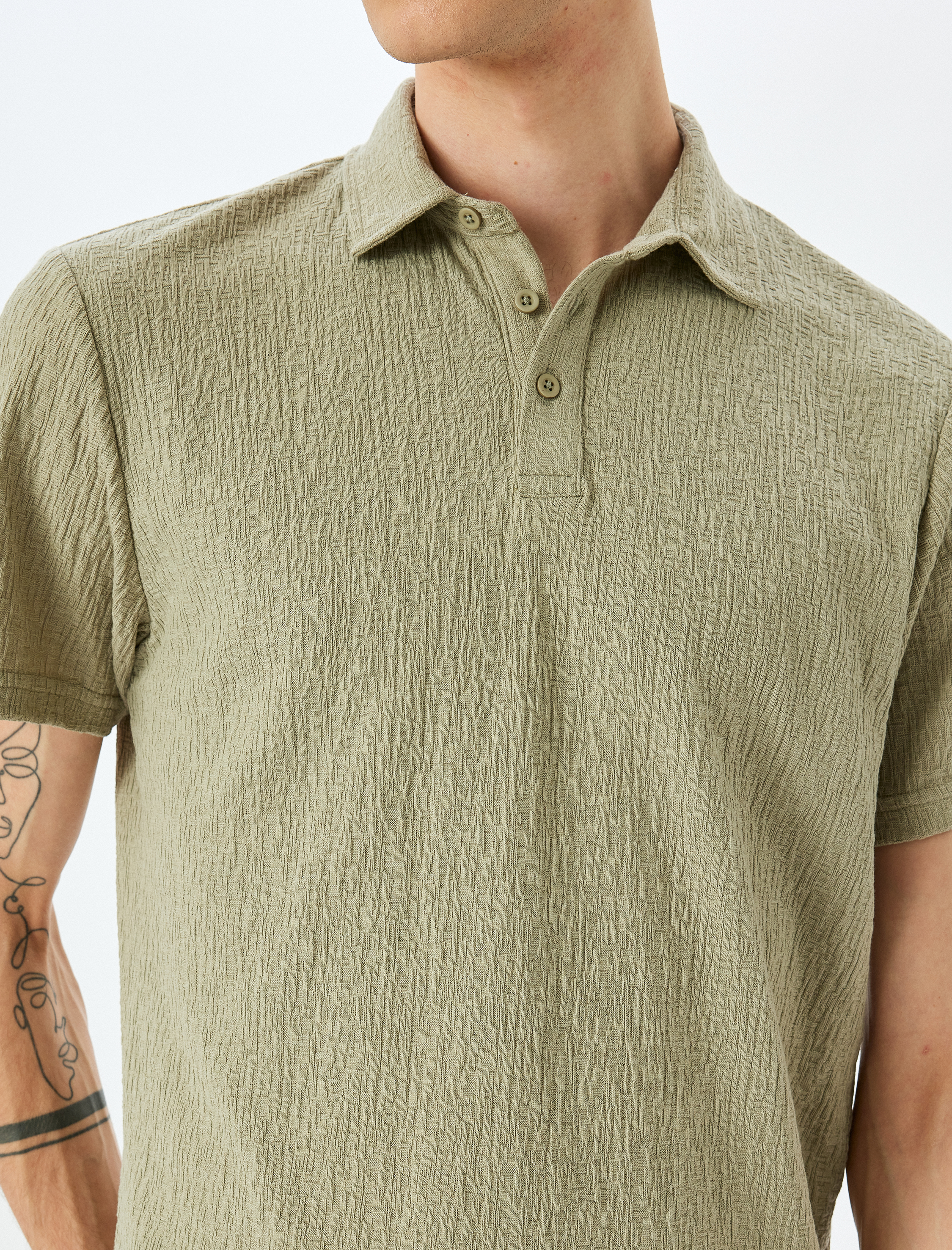 Kısa Kollu Pamuk Karışımlı Regular Fit Dokulu Polo Yaka Tişört