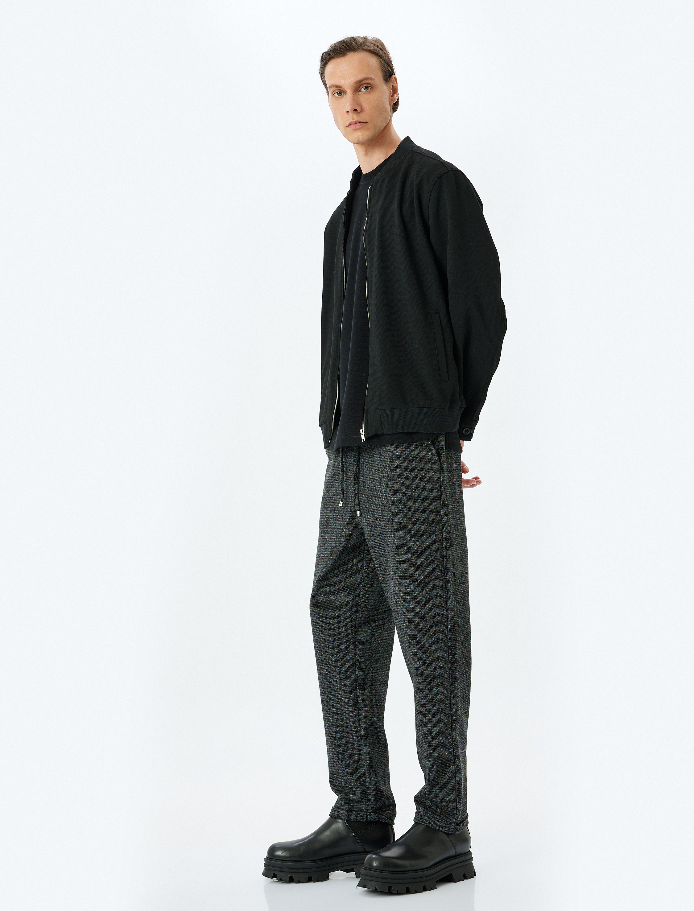   Katlamalı Paça Beli Bağcıklı Eşofman Altı