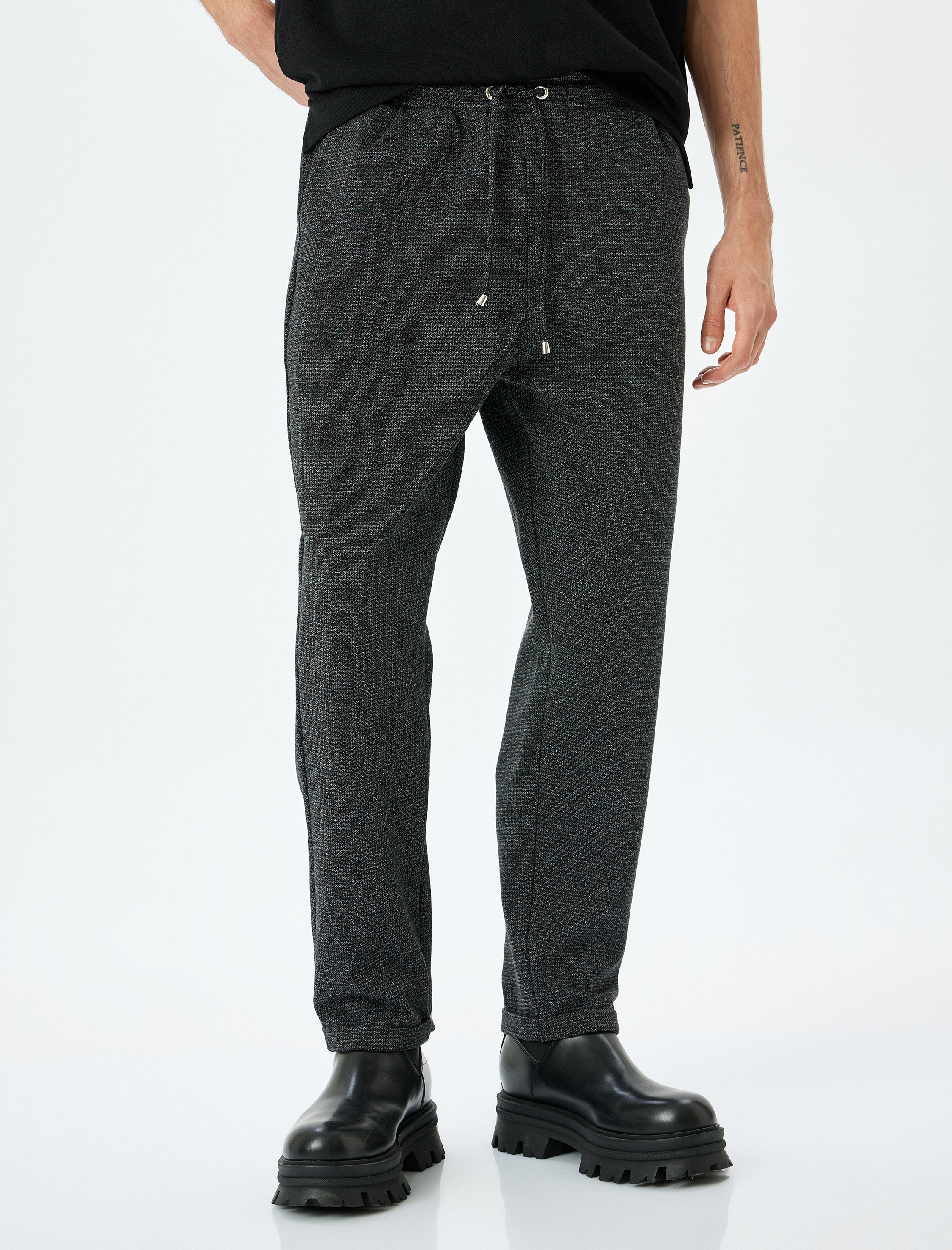   Katlamalı Paça Beli Bağcıklı Eşofman Altı