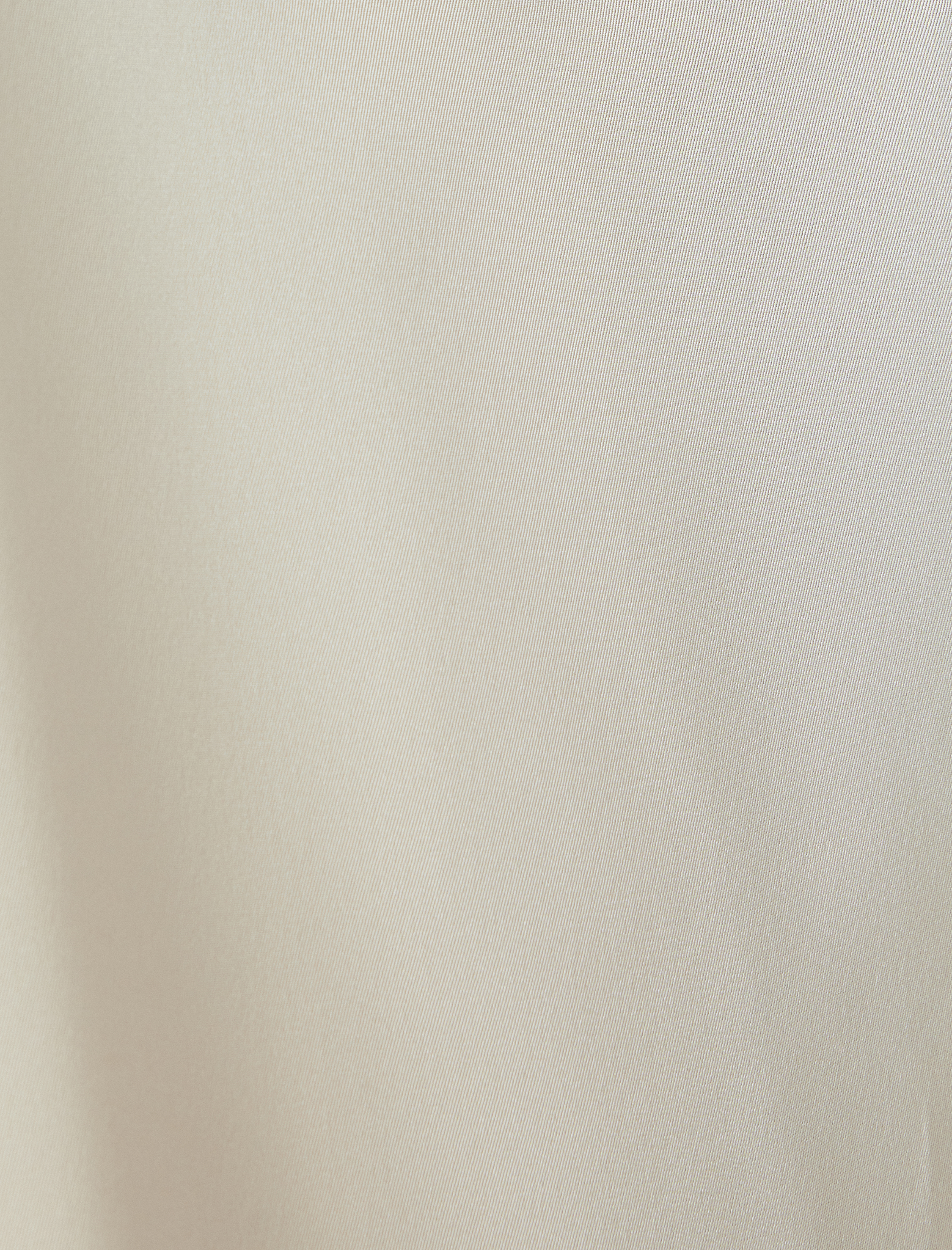   Asimetrik Yaka Düğme Detaylı Uzun Kollu Klasik Bluz