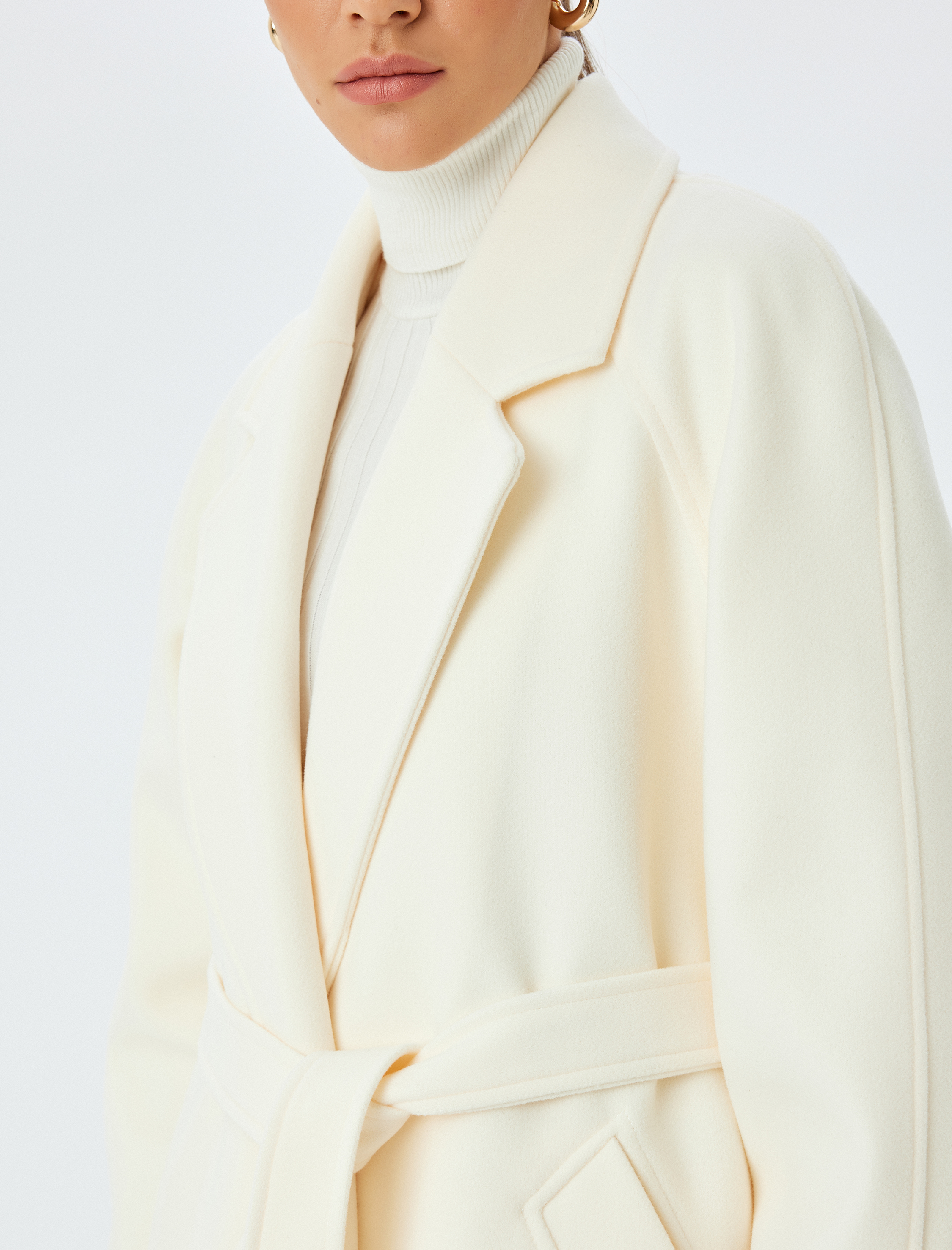   Cepli Kemerli Kruvaze Uzun Kaşe Kaban