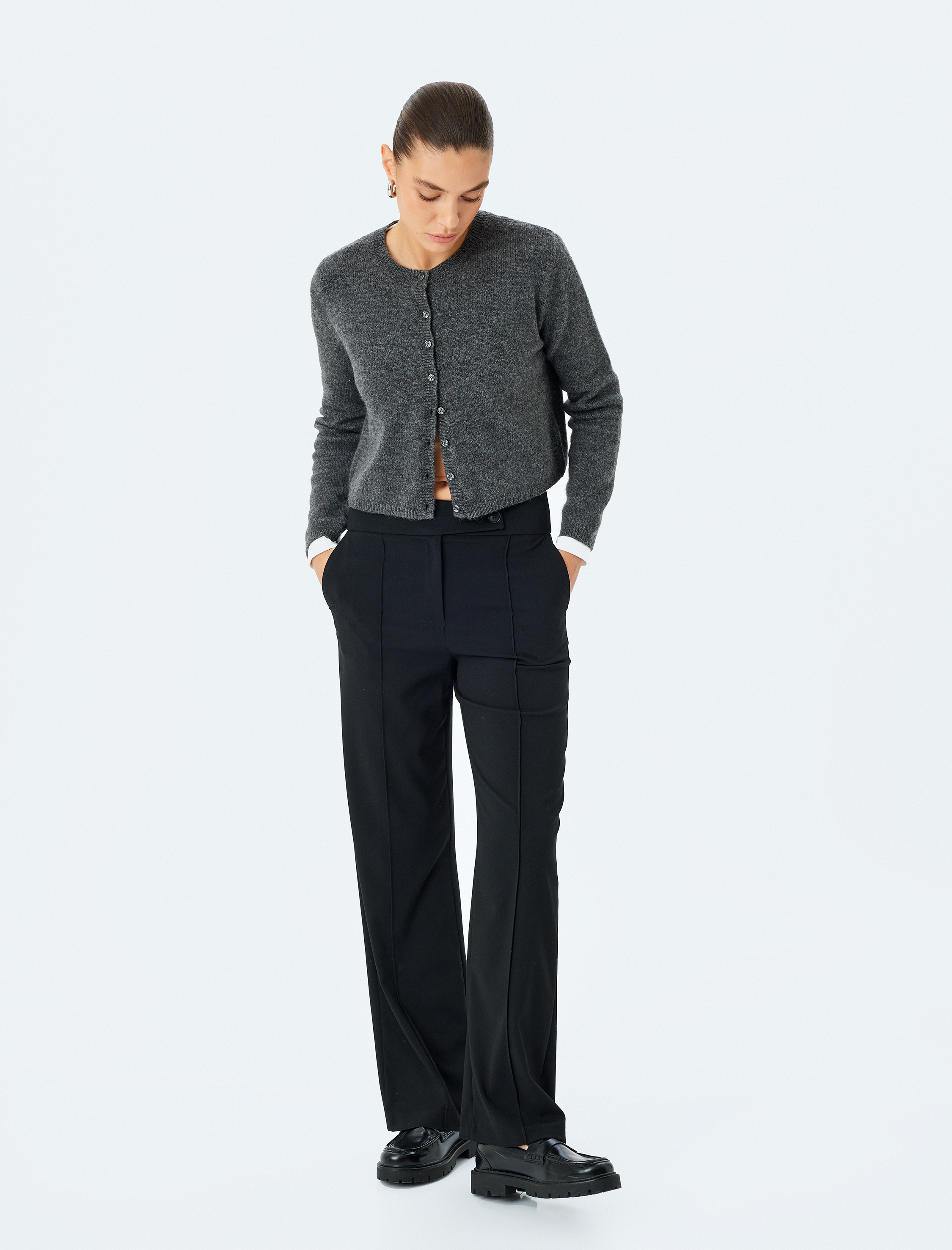   Cepli Nervür Detaylı Düz Paça Kumaş Pantolon