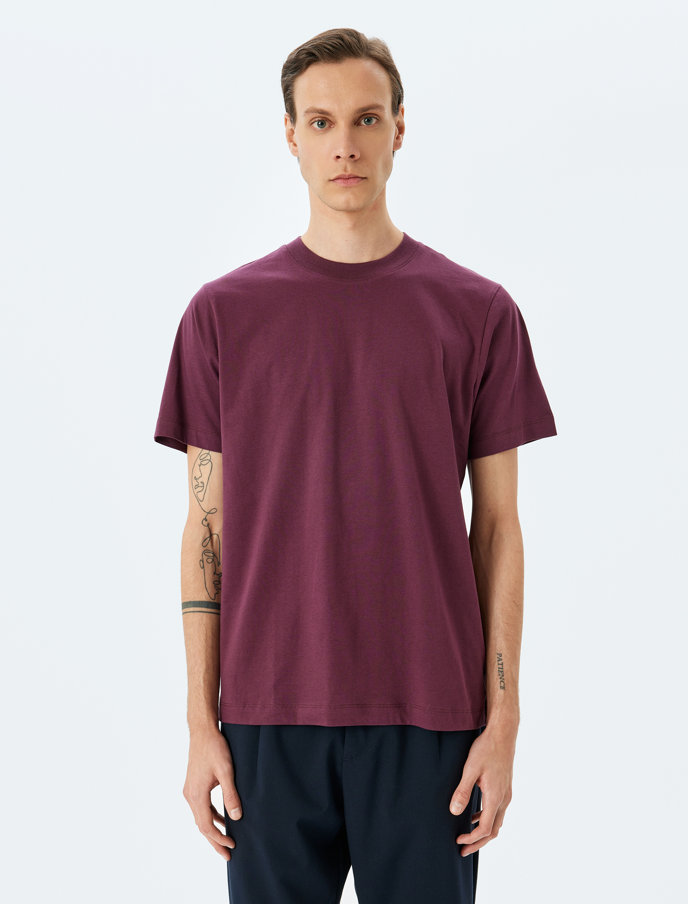   Bisiklet Yaka Pamuklu Regular Fit Kısa Kollu Basic Tişört