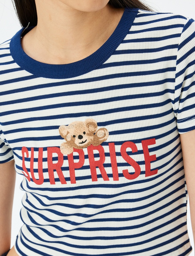 Kısa Kollu Slim Fit Bisiklet Yaka Baskılı Crop Tişört_4