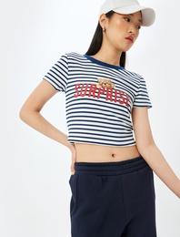 Kısa Kollu Slim Fit Bisiklet Yaka Baskılı Crop Tişört