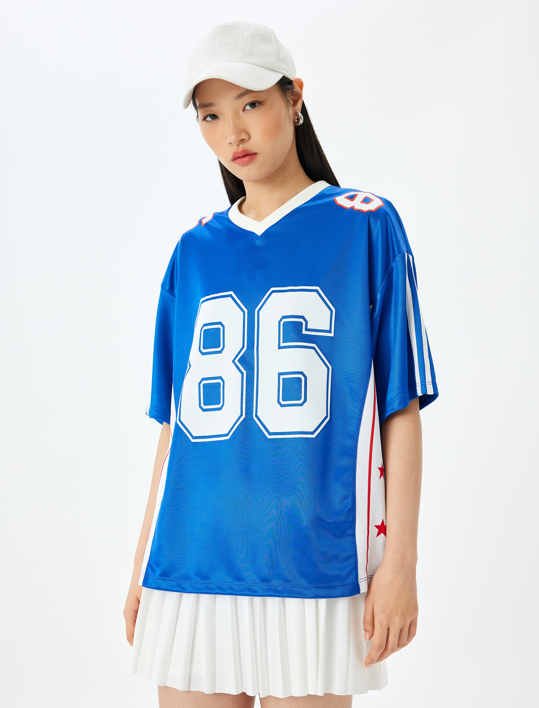 V Yaka Oversize Baskılı Kısa Kollu Tişört