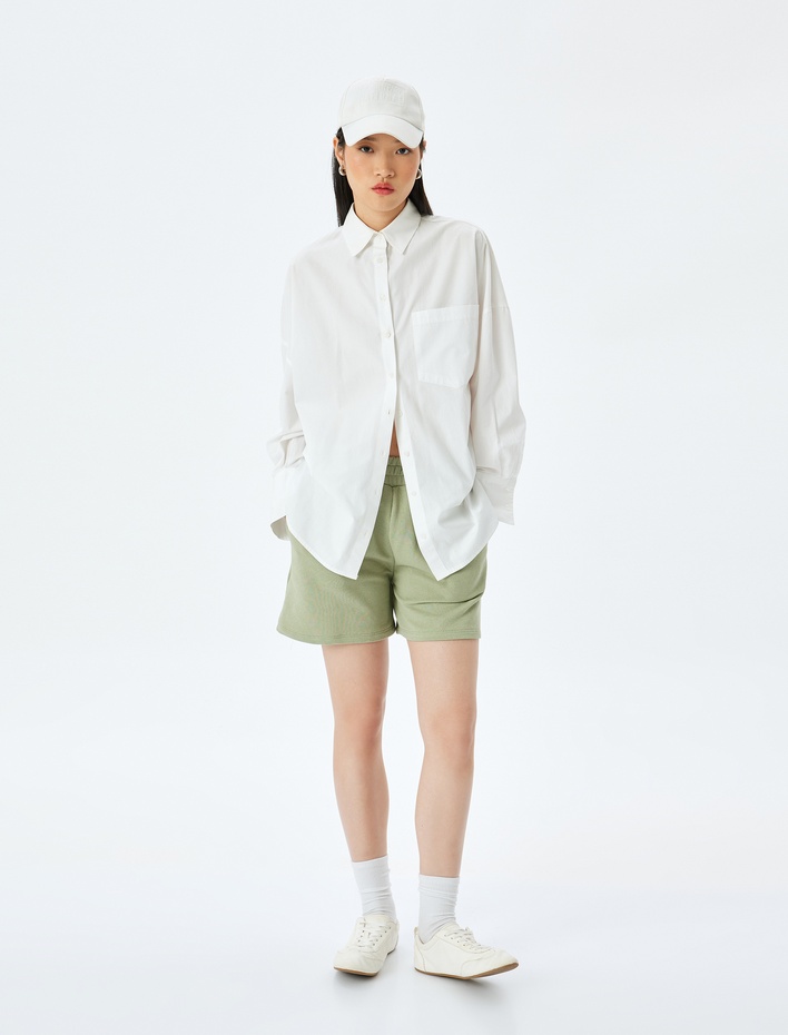  Cep Detaylı Beli Bağcıklı Rahat Kalıp Şort