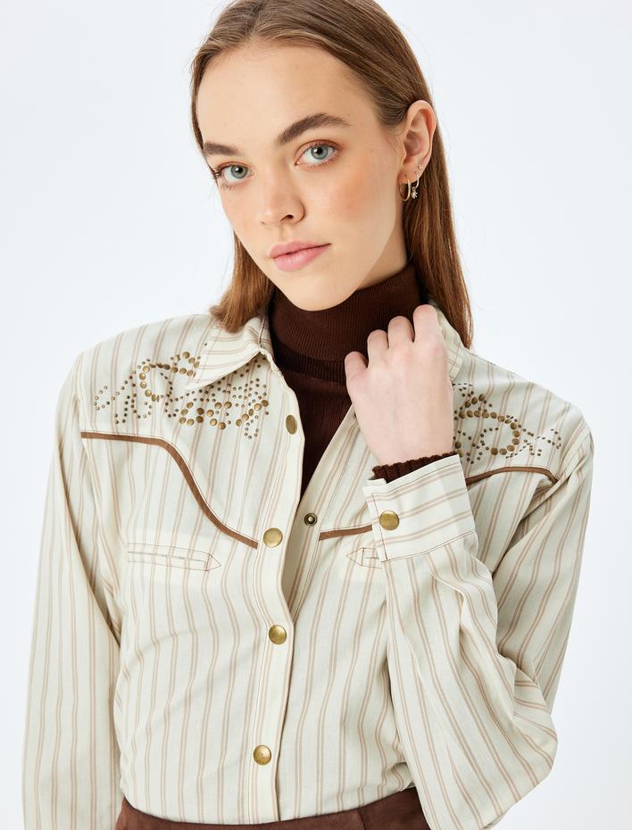  Metal Aksesuarlı Çizgili Uzun Kollu Düğmeli Gömlek