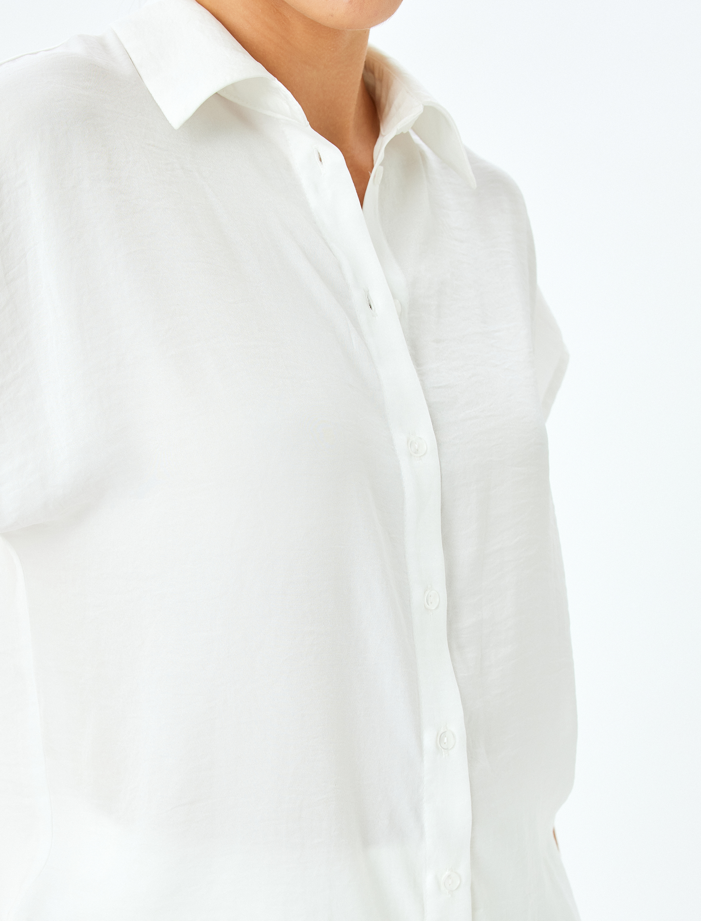   Klasik Yaka Düğmeli Kolsuz Gömlek