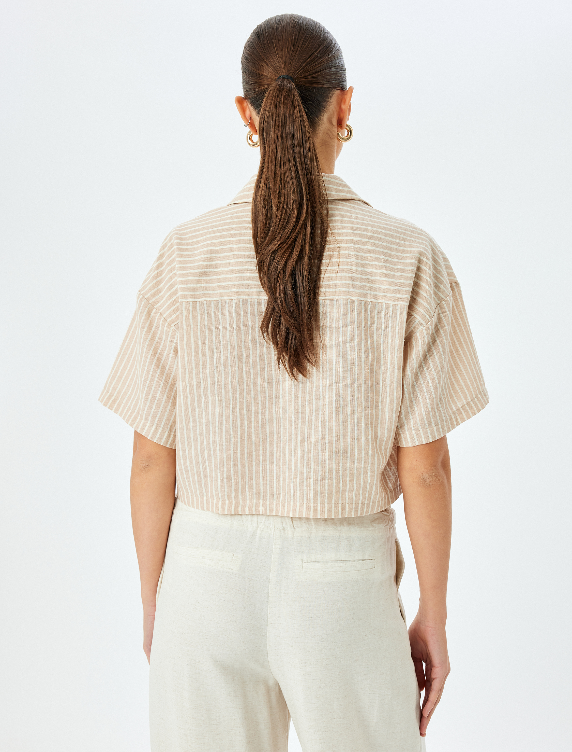   Tek Cep Detaylı Kısa Kollu Çizgili Crop Gömlek