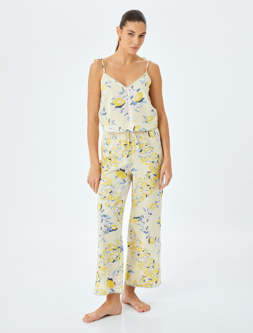   V Yaka İnce Askılı Limon Baskılı Pamuklu Pijama Üstü