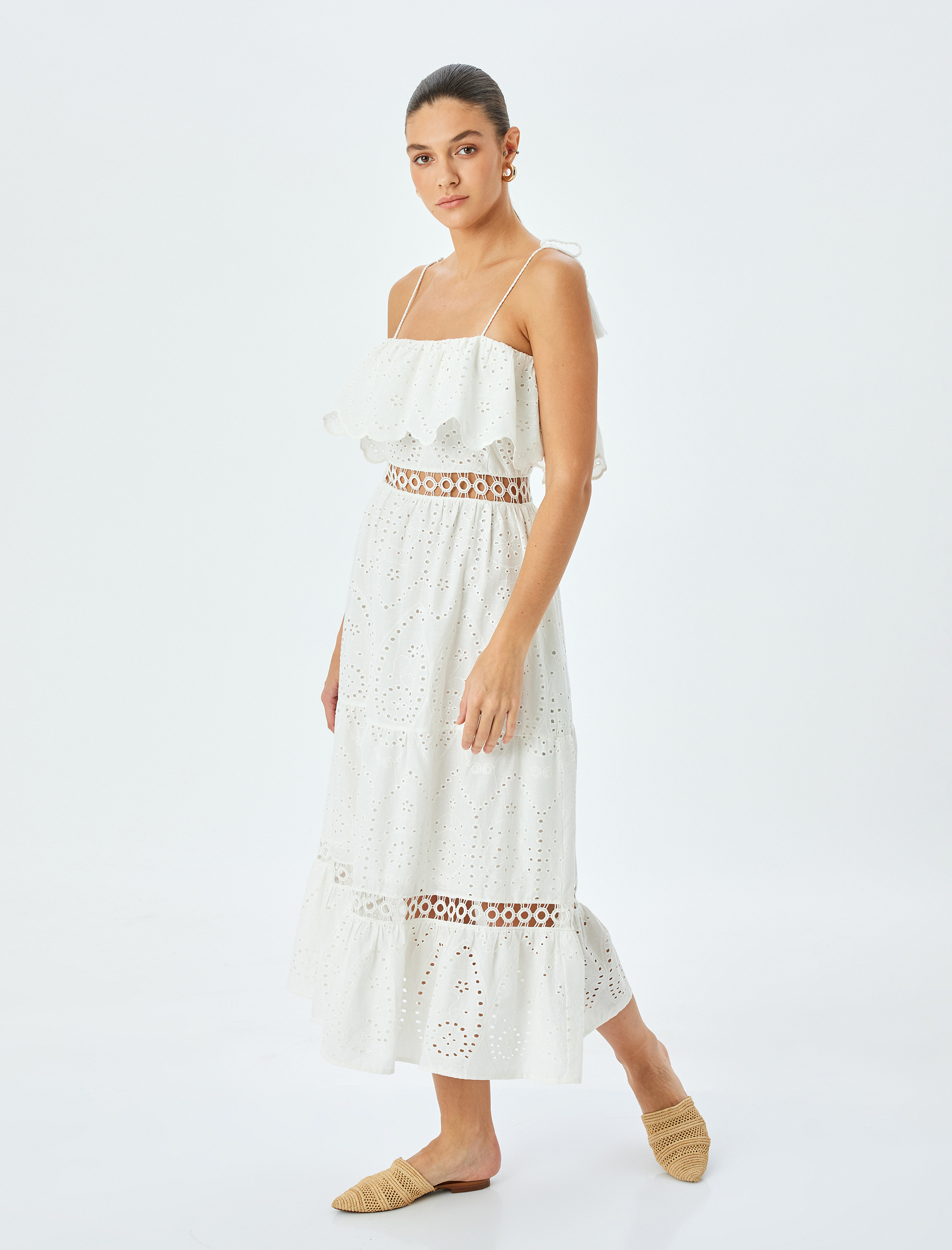   Pamuklu İnce Askılı Fırfırlı Uzun Fisto Elbise