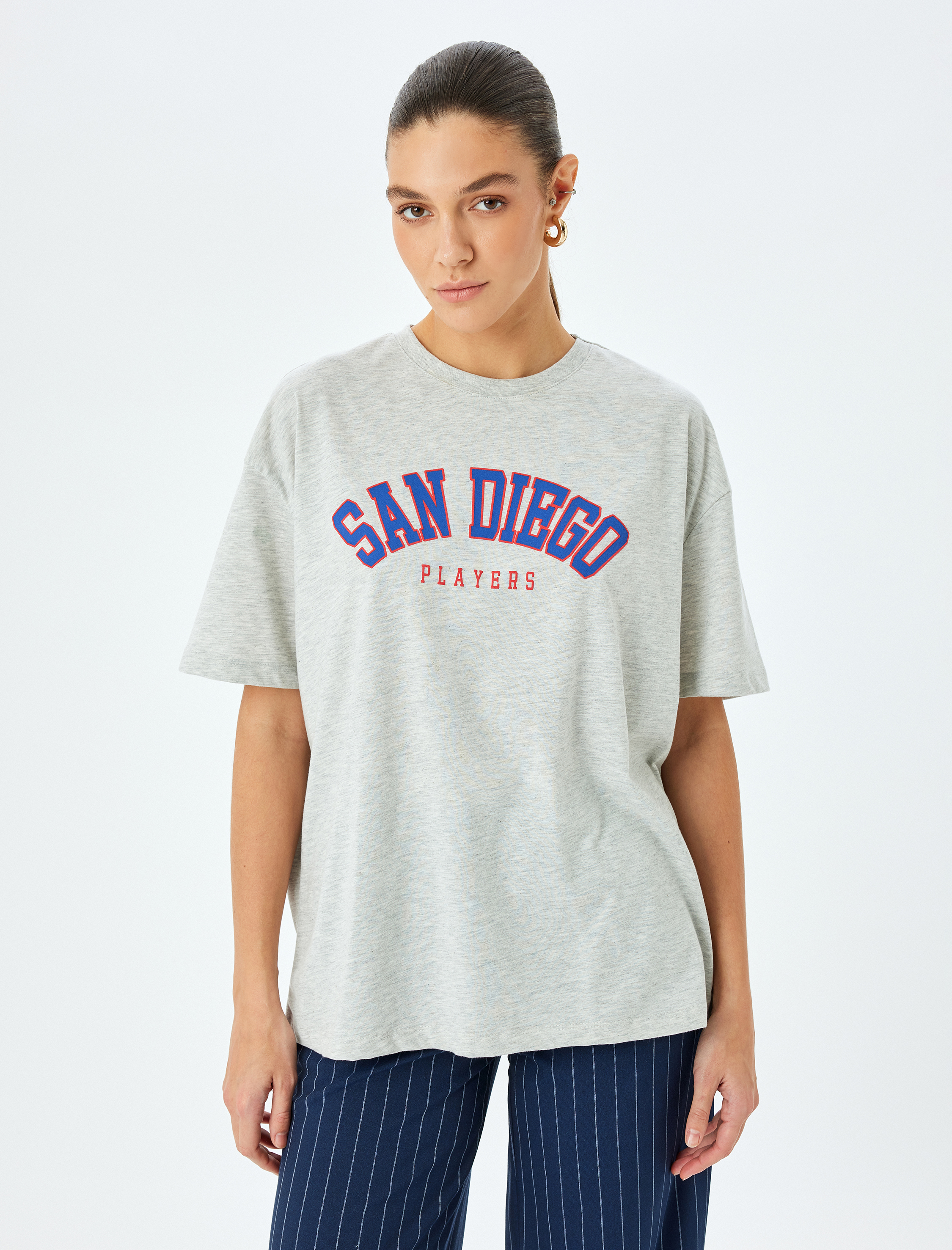   Bisiklet Yaka Kısa Kollu Baskılı Tişört