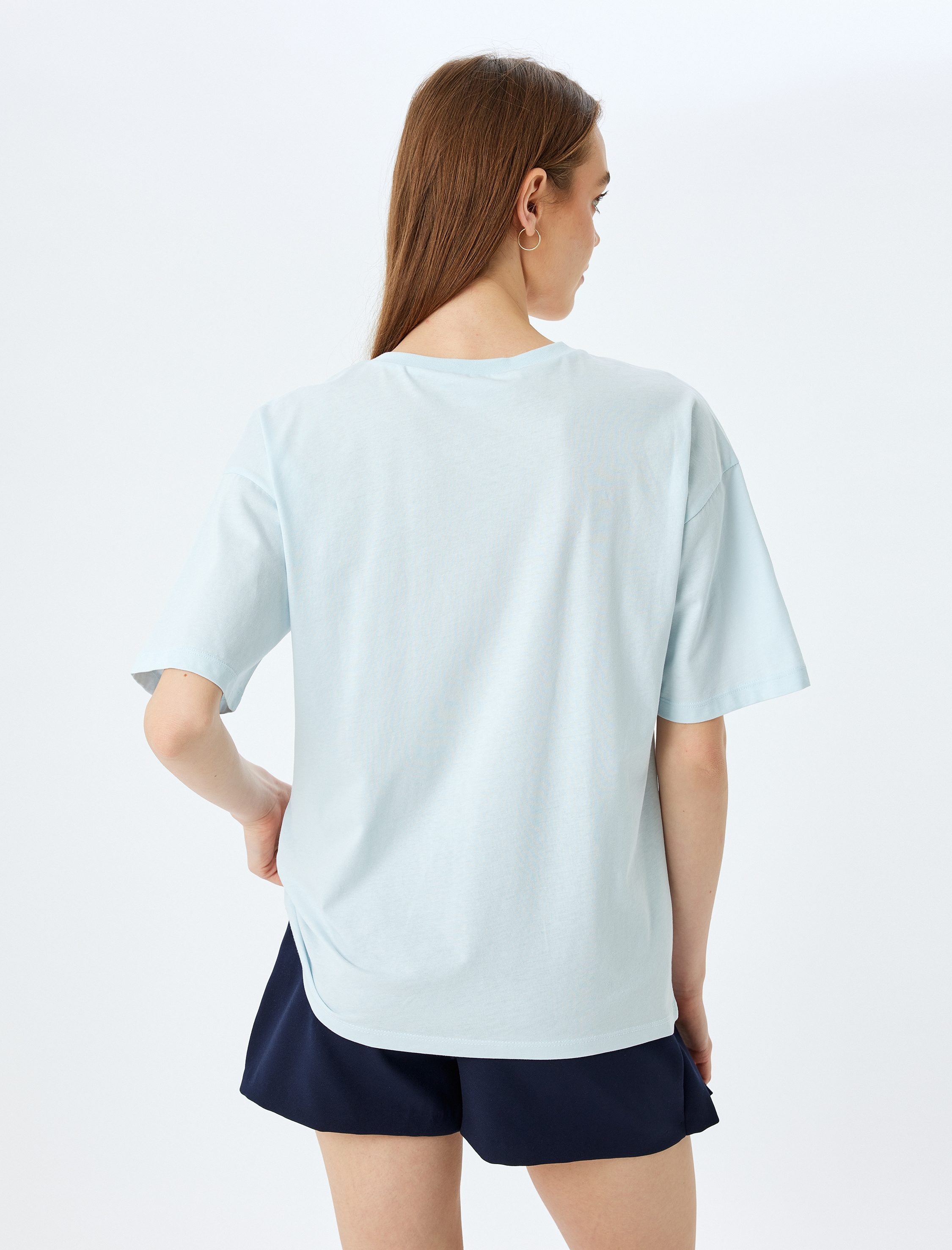   Kedi Baskılı Kısa Kollu Bisiklet Yaka Oversize Tişört