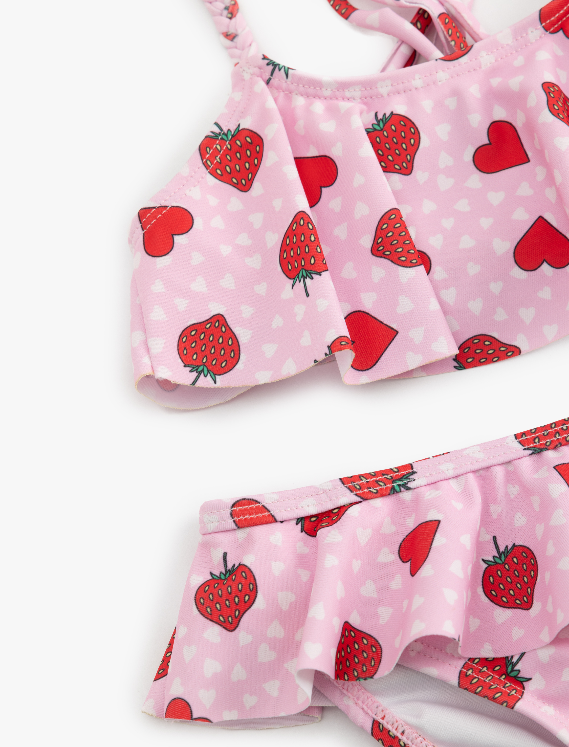  Kız Çocuk Kalp ve Çilek Desenli Fırfırlı Bikini Seti
