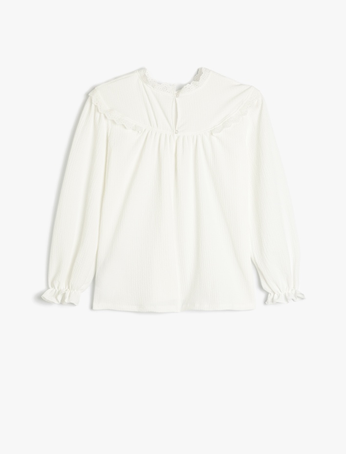 Kız Çocuk Dantel Detaylı Uzun Kollu Dik Yaka Bluz