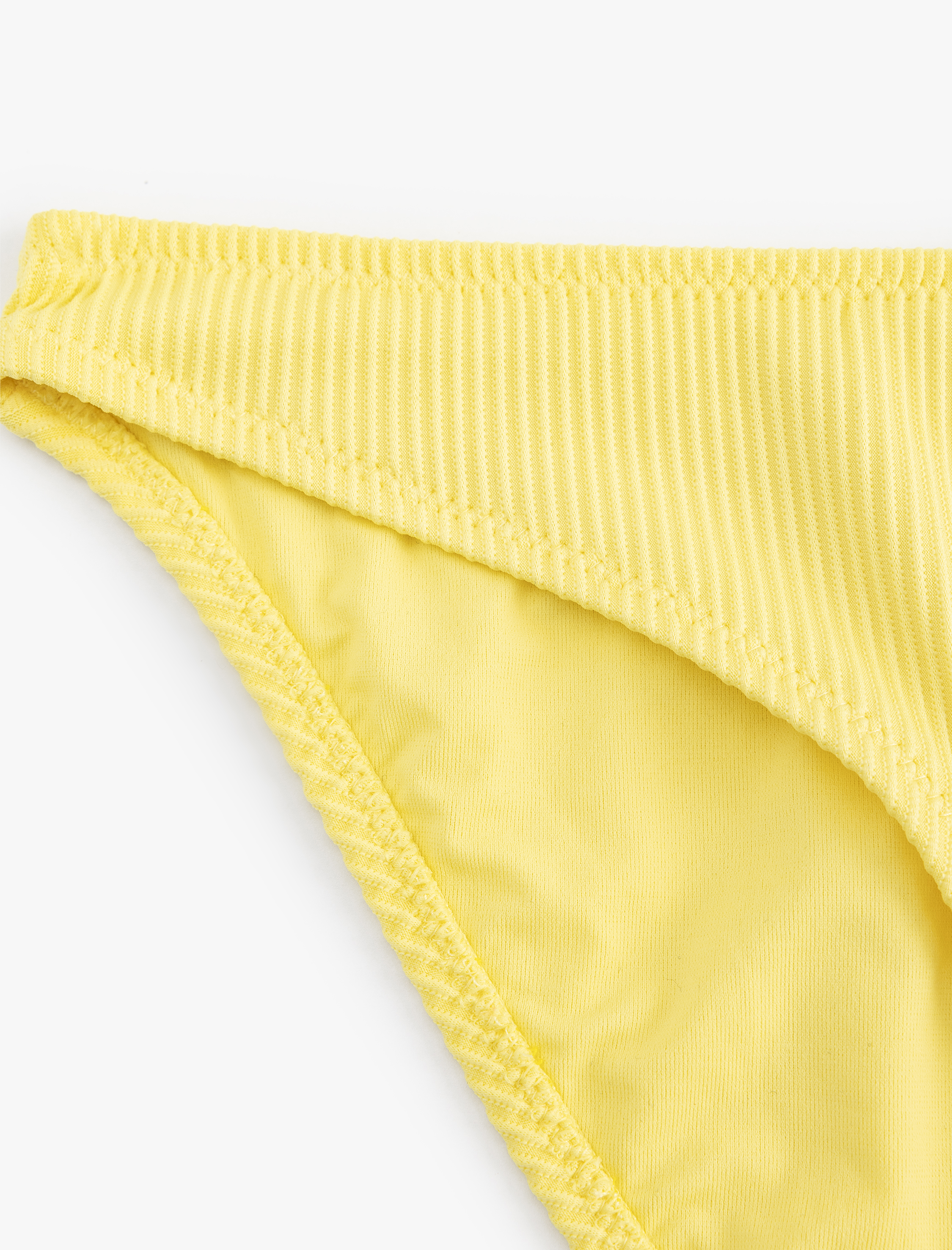   Koton X Sibil Çetinkaya - Dokulu Bikini Altı