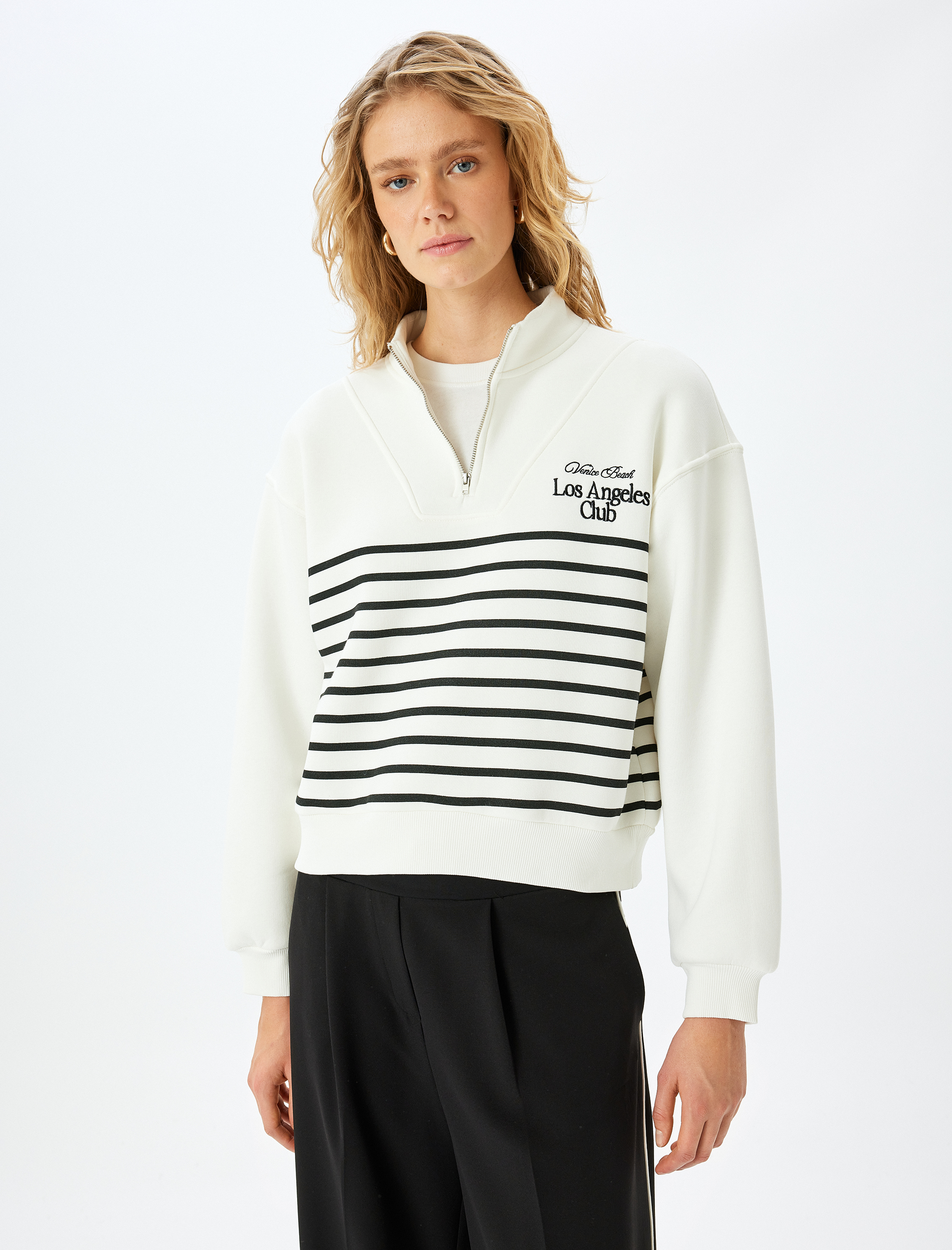   Pamuk Karışımlı Dik Yaka Çizgili Yarım Fermuarlı Sweatshirt