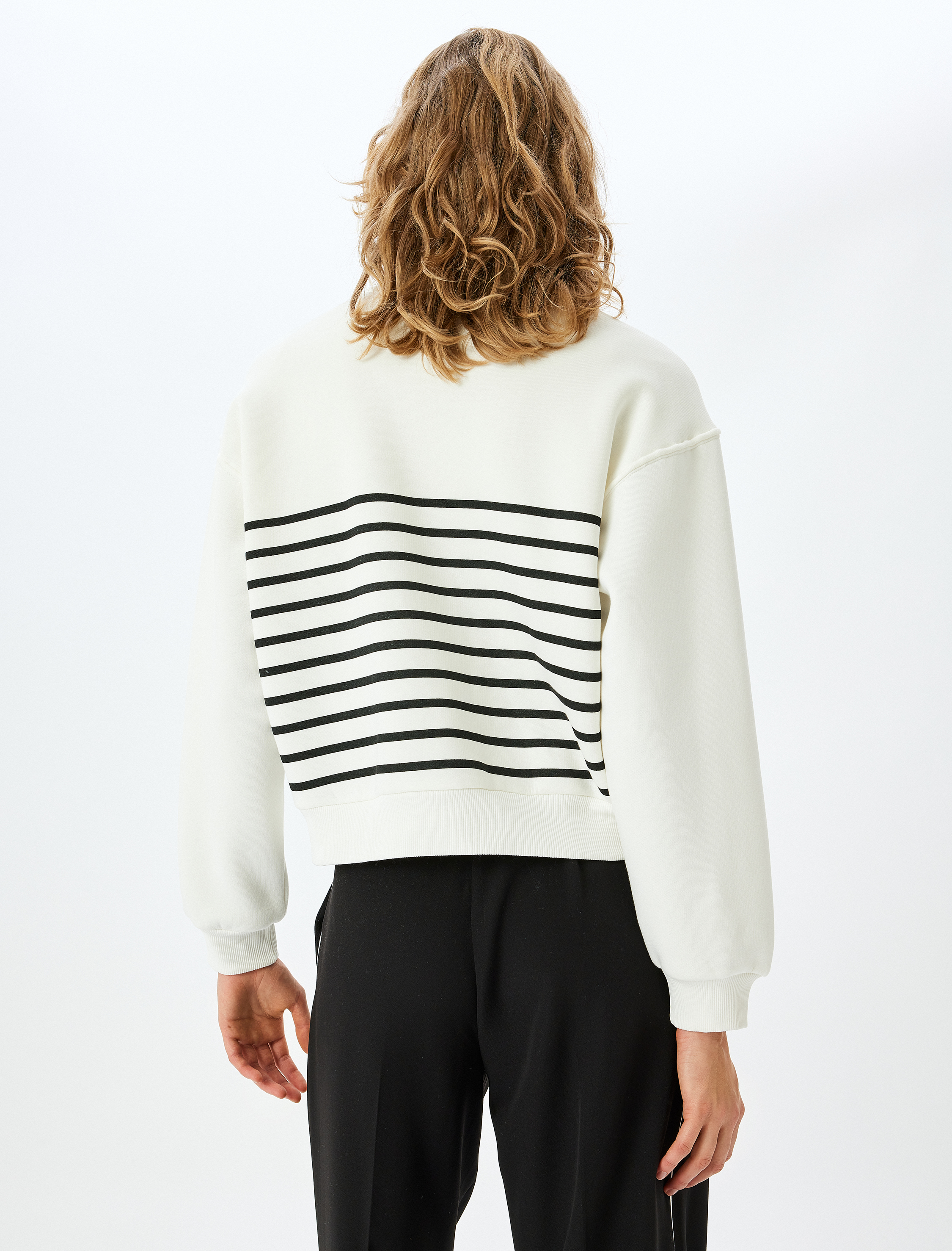   Pamuk Karışımlı Dik Yaka Çizgili Yarım Fermuarlı Sweatshirt