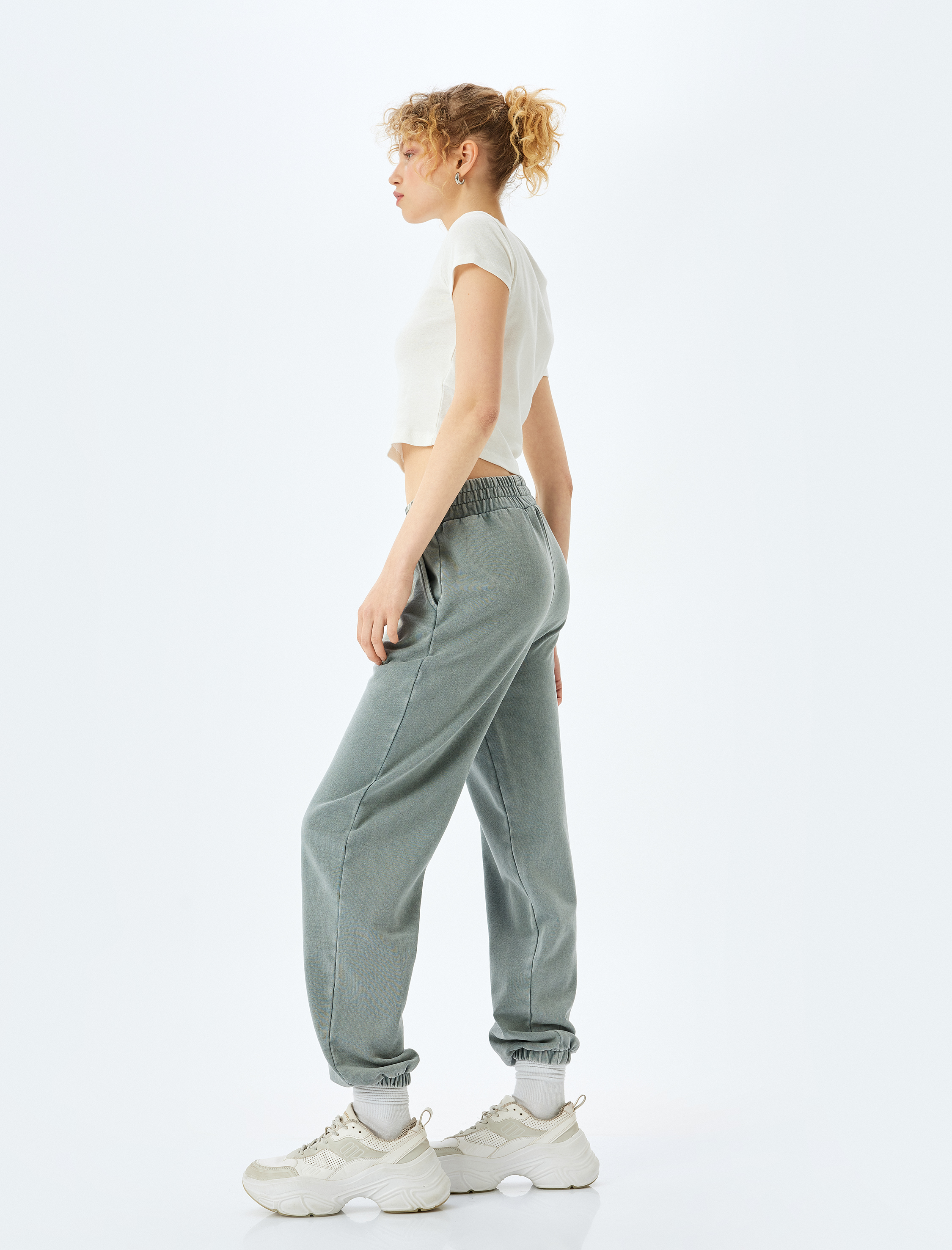   Şardonlu Beli Lastikli Cep Detaylı Rahat Kalıp Yıkamalı Jogger Eşofman Altı