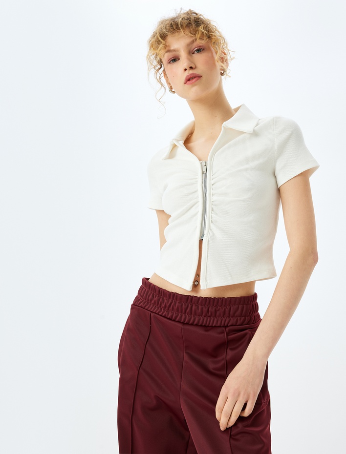  Fermuar Detaylı Slim Fit Drapeli Kısa Kollu Crop Tişört