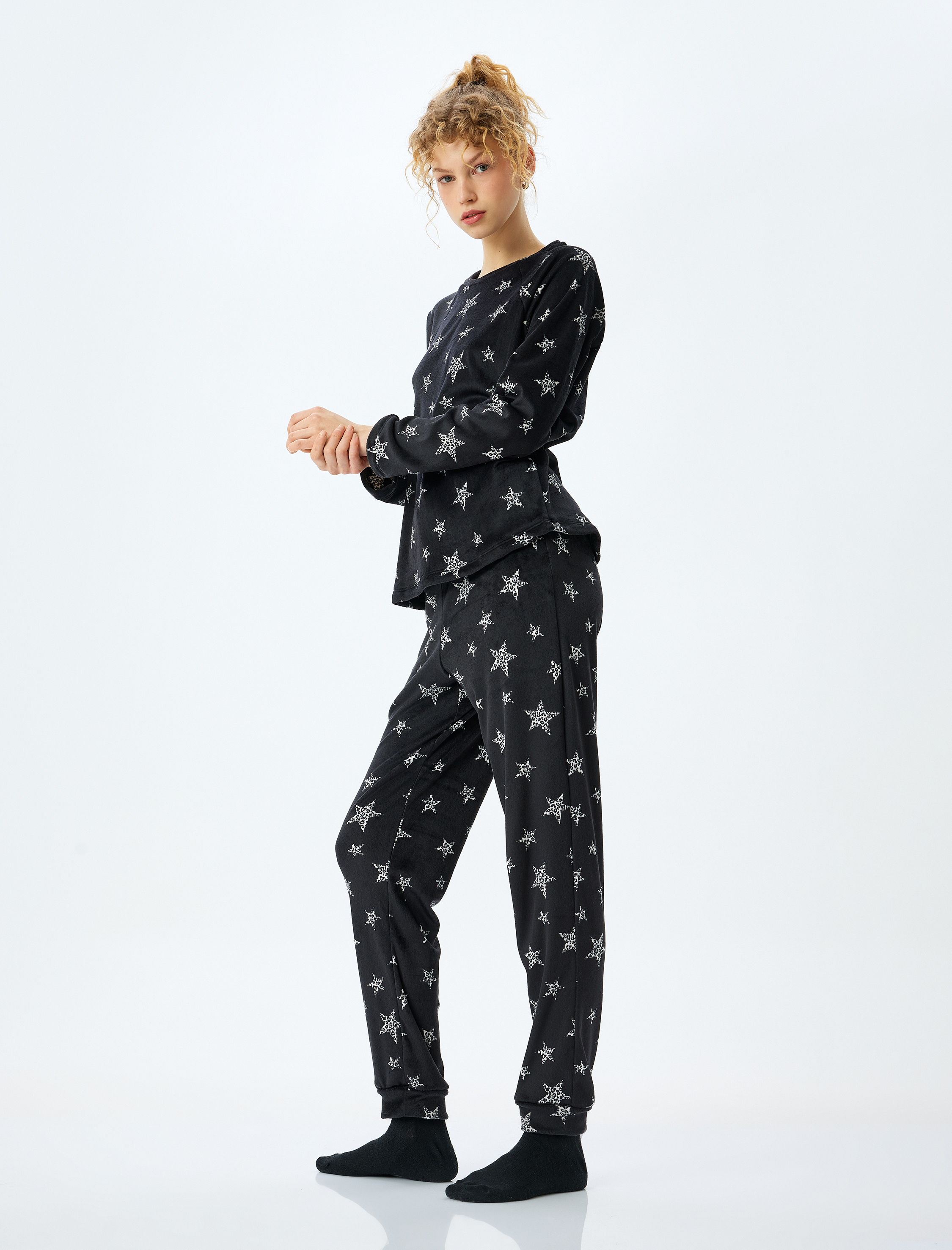   Yıldız Desenli Rahat Kalıp Uzun Kollu Polar Kadife Pijama Altı